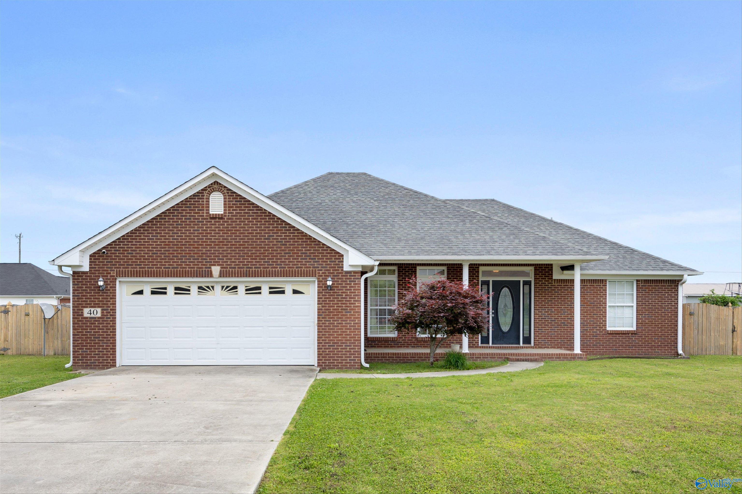 40 Cypress Drive, Decatur, Alabama image 1