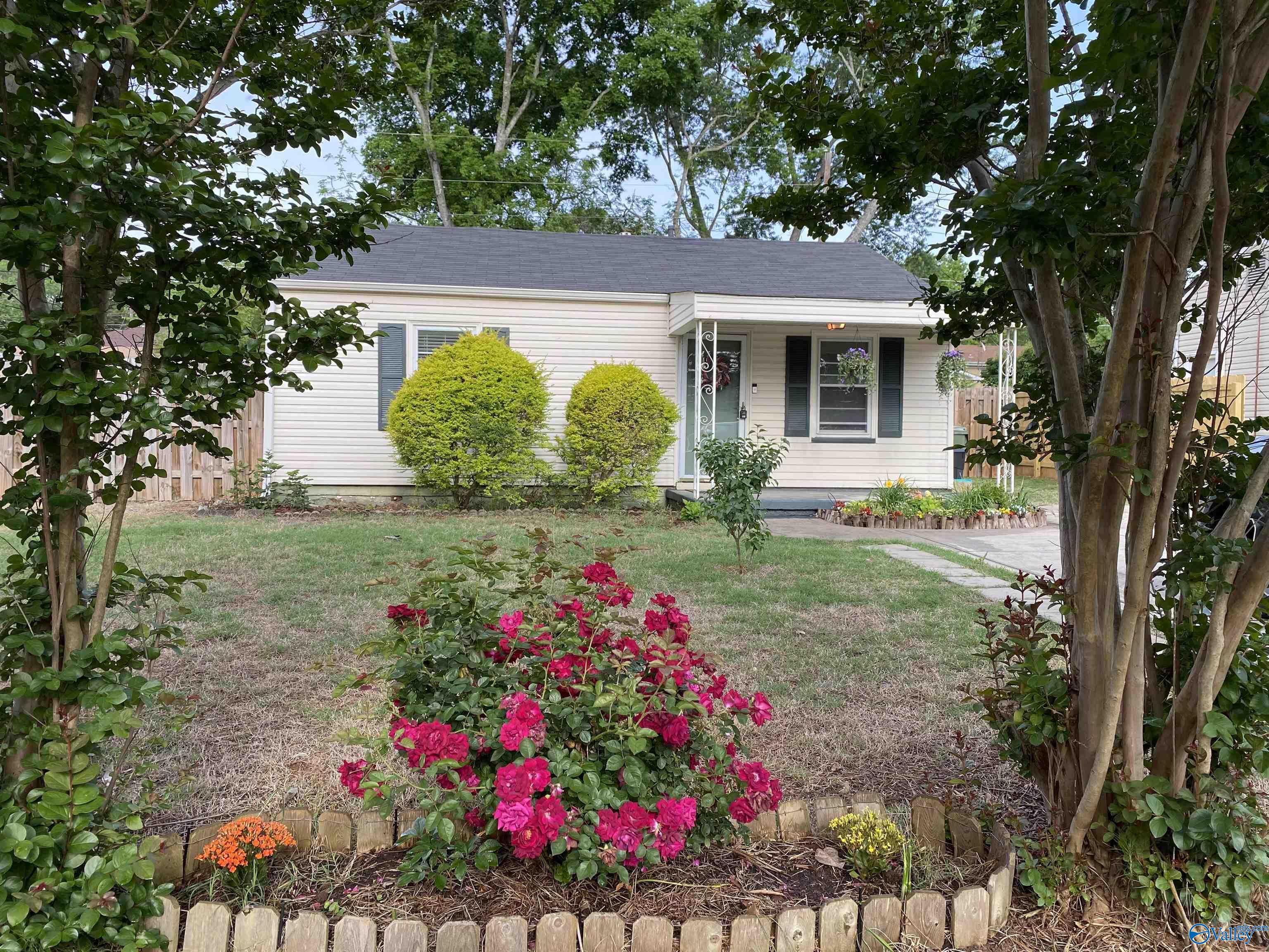 701 10th Street, Huntsville, Alabama image 1