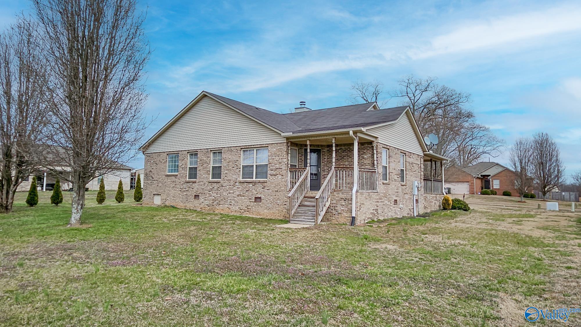 102 Compass Hill Circle, Toney, Alabama image 3