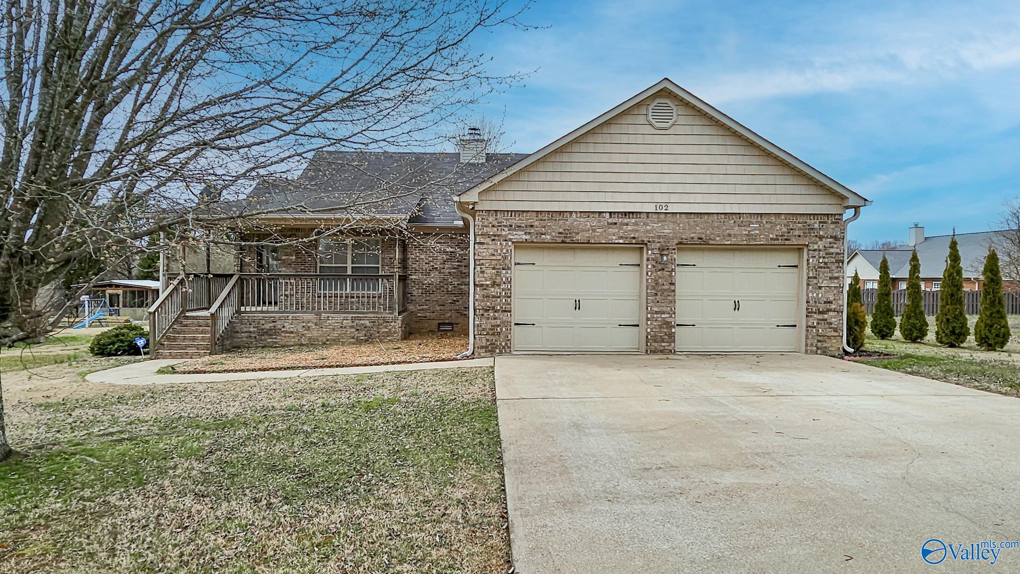102 Compass Hill Circle, Toney, Alabama image 1