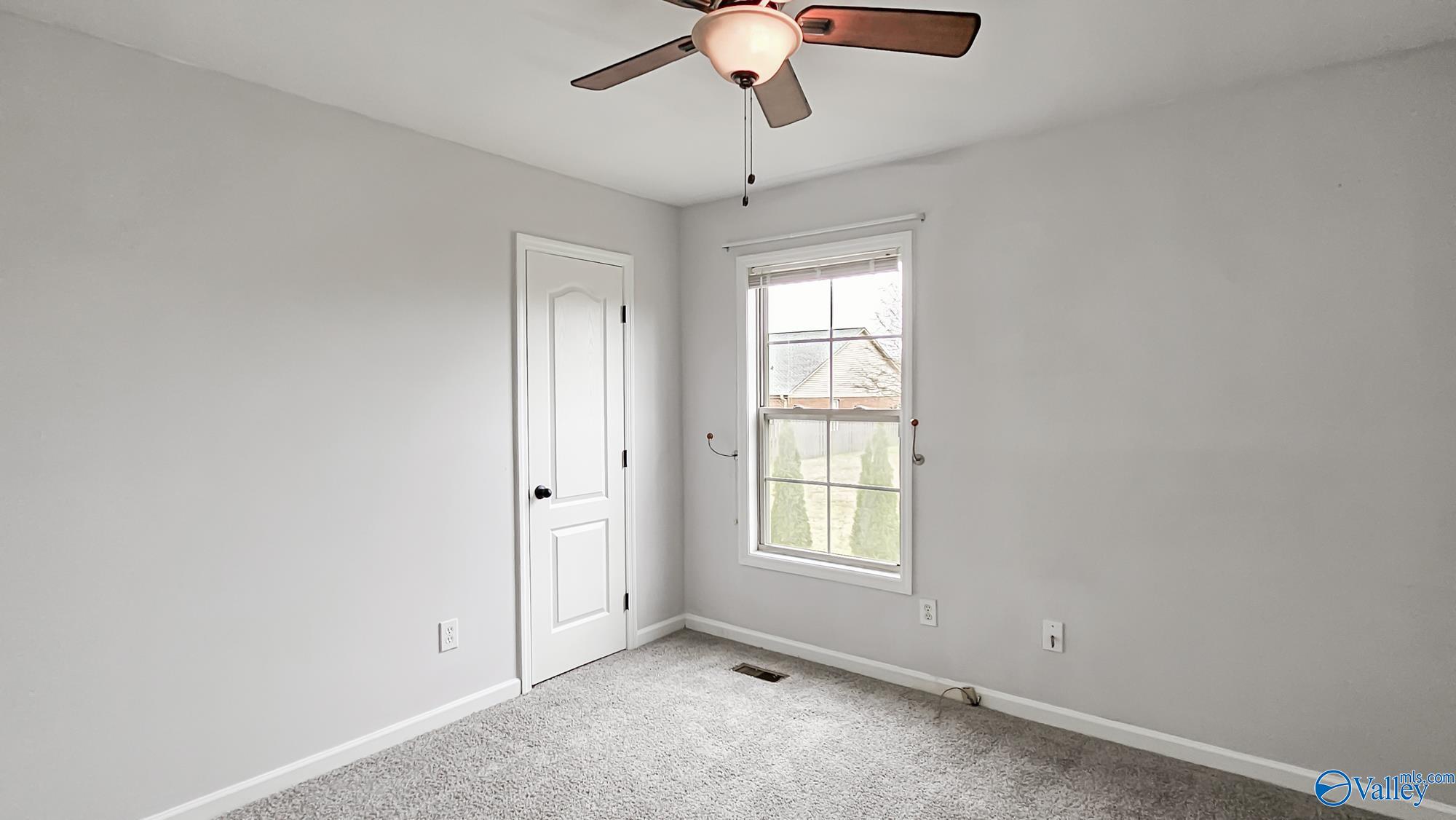 102 Compass Hill Circle, Toney, Alabama image 18
