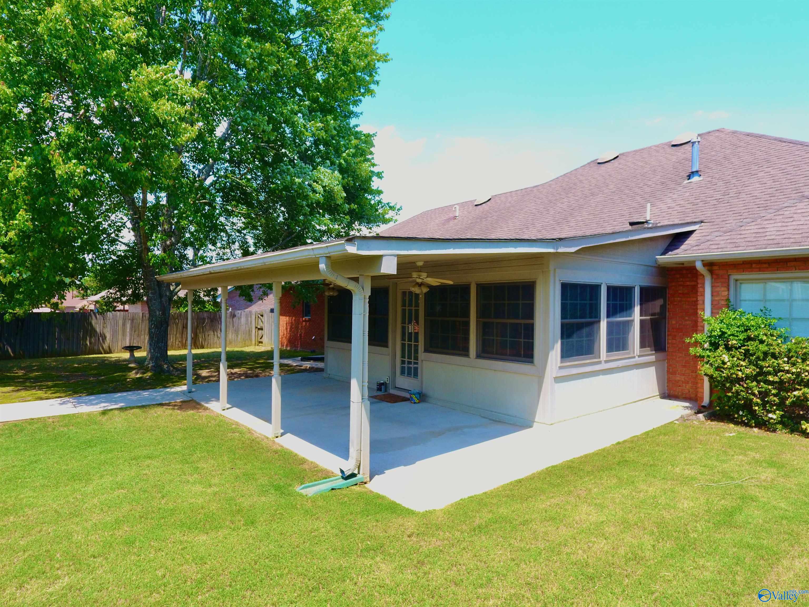 2909 Winfrey Drive, Decatur, Alabama image 4