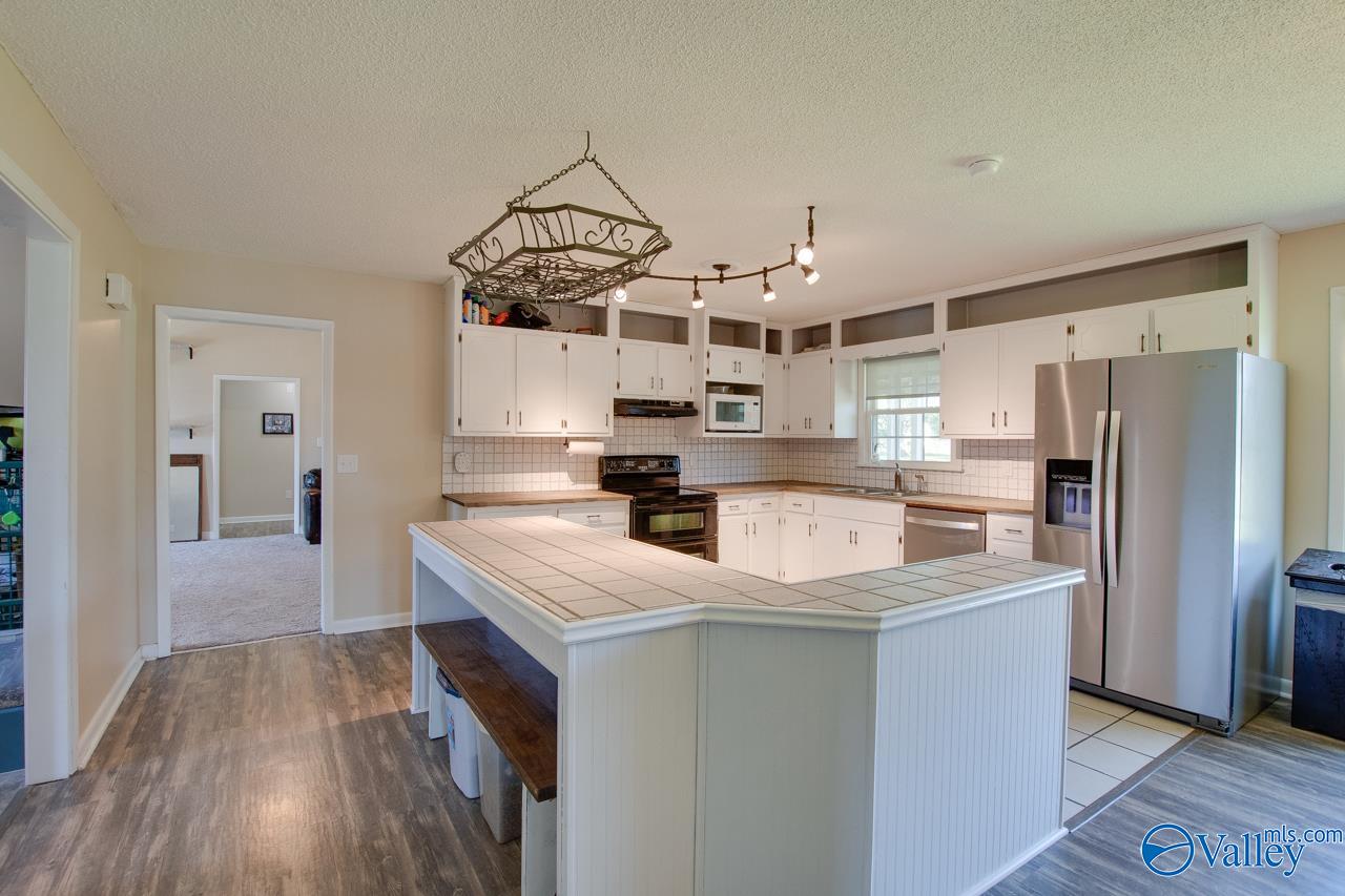 1364 Charity Lane, Hazel Green, Alabama image 12