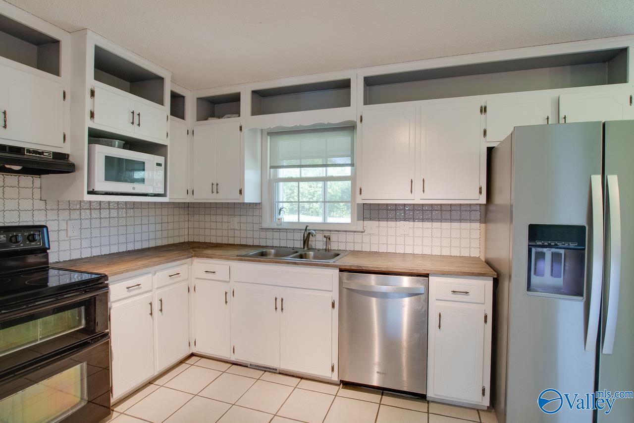 1364 Charity Lane, Hazel Green, Alabama image 11