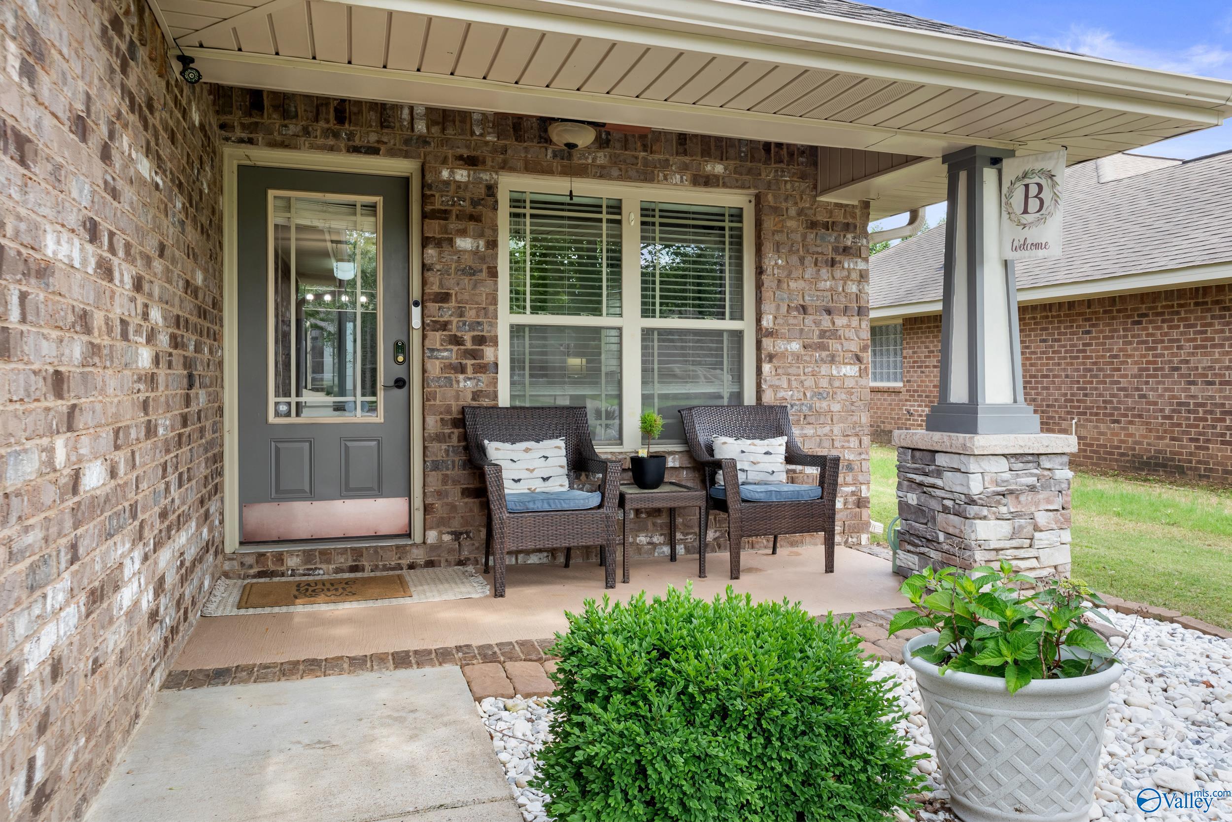 7135 Pale Dawn Place, Owens Cross Roads, Alabama image 4