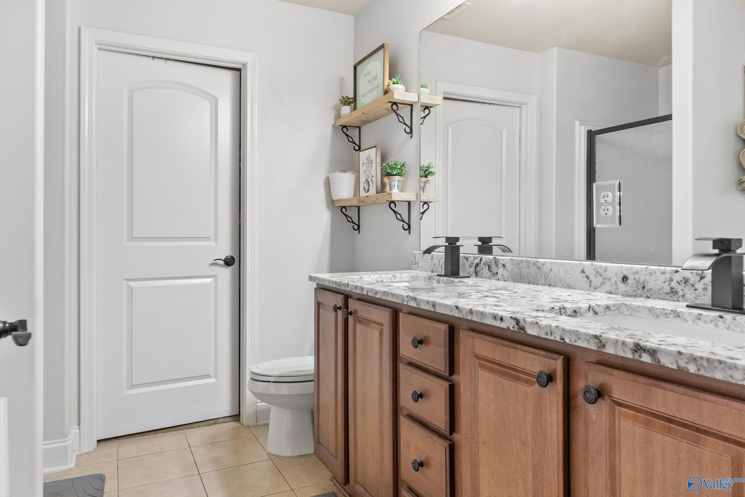 7135 Pale Dawn Place, Owens Cross Roads, Alabama image 14
