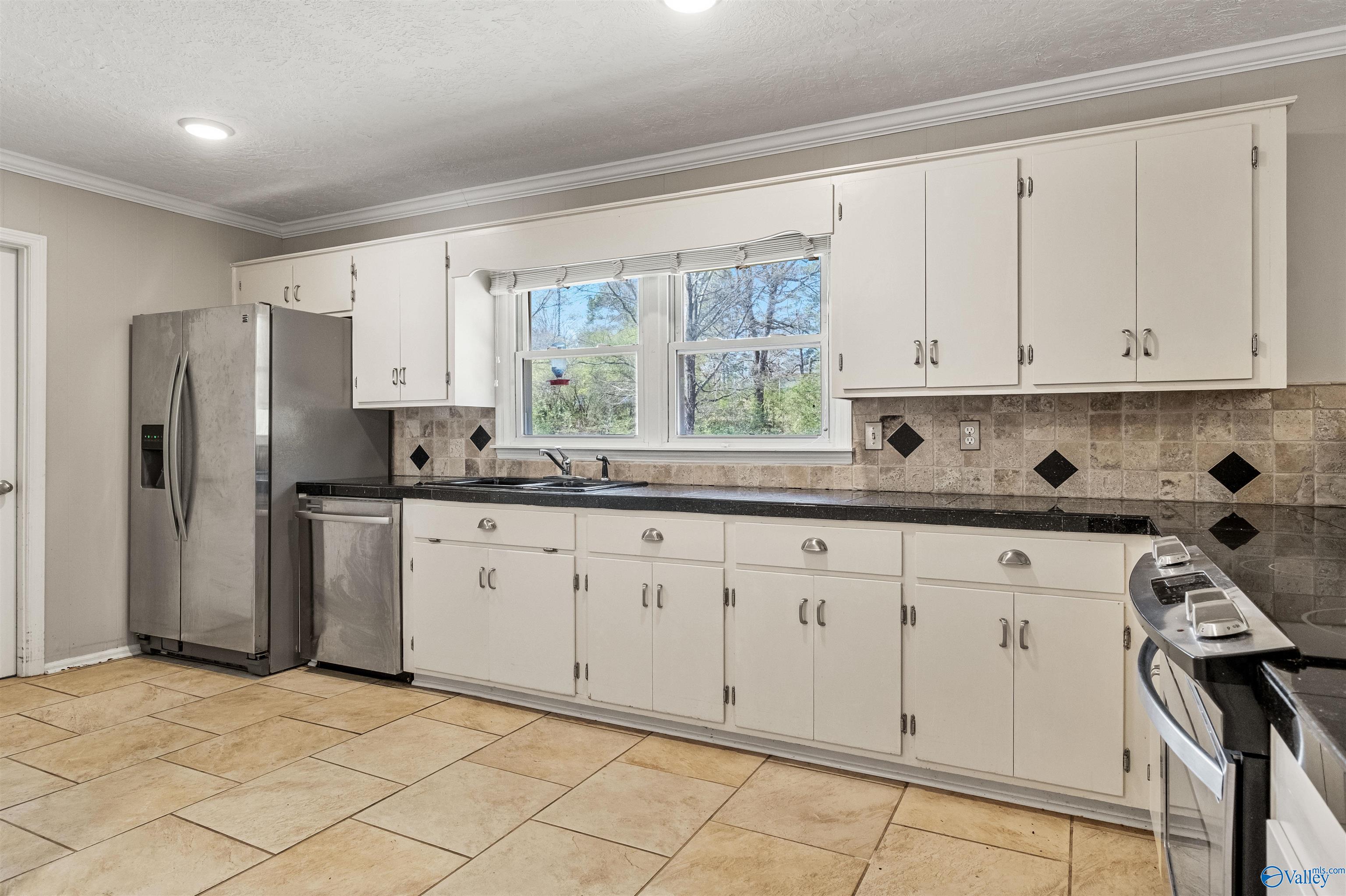 817 Woodmar Drive, Gadsden, Alabama image 6