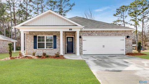 Homes For Sale - 1304 Eidson Street<br/> Athens, AL 35611