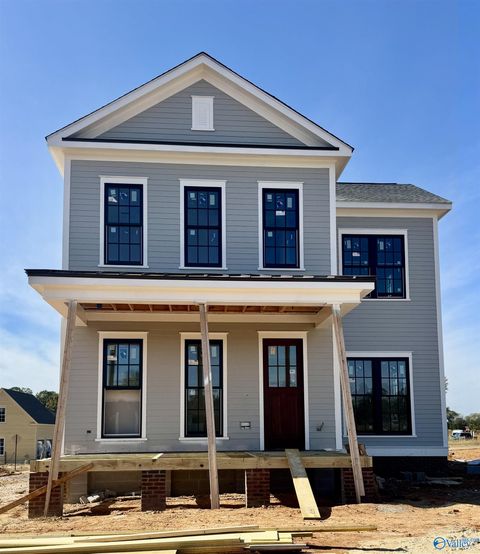 Homes For Sale - 69 Stone Mason Way<br/> Huntsville, AL 35806