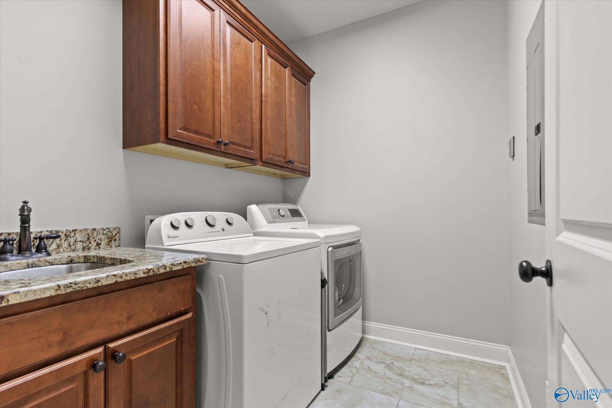 610 Indian Lake Drive, Huntsville, Alabama image 29