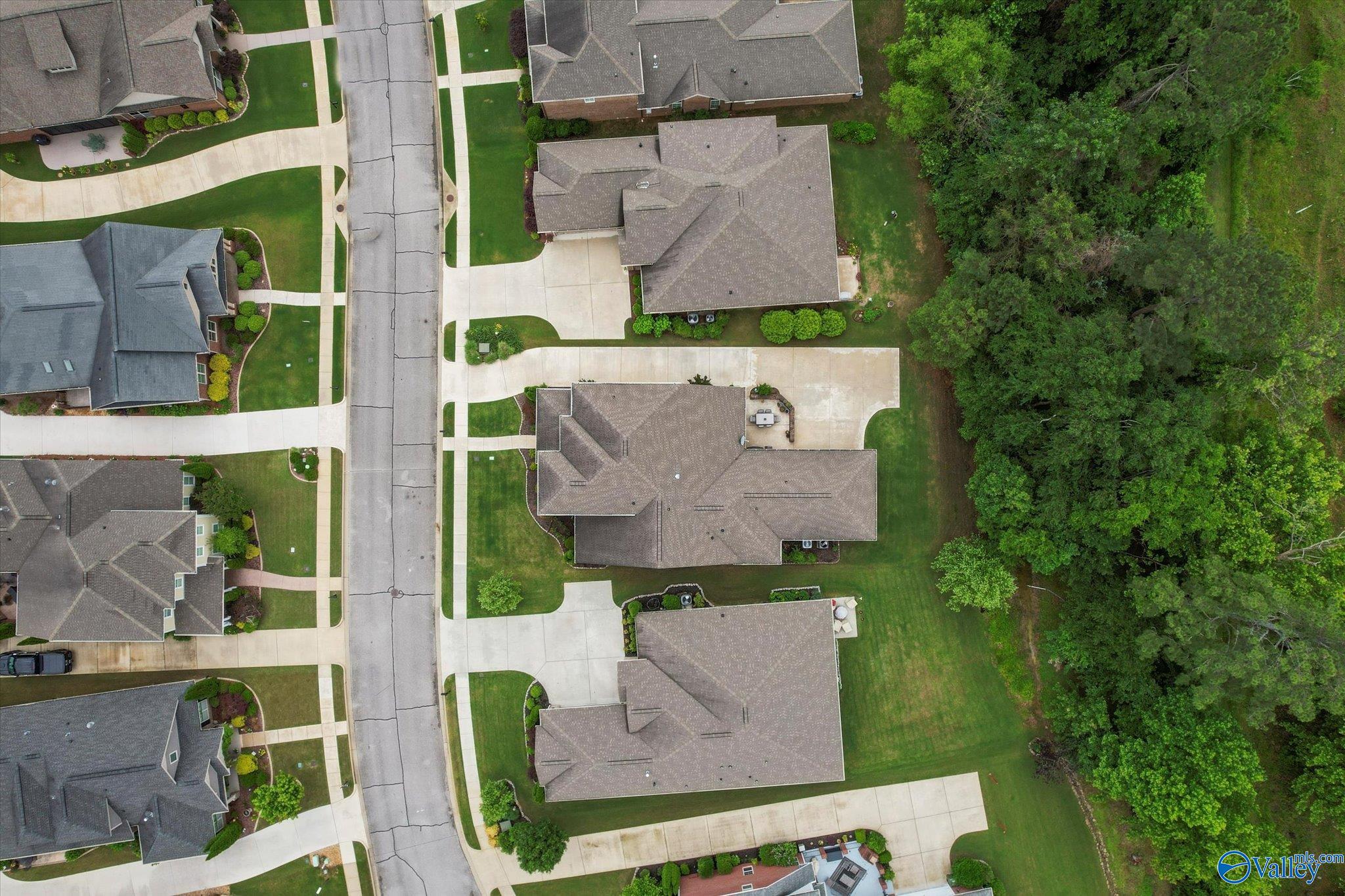 610 Indian Lake Drive, Huntsville, Alabama image 38