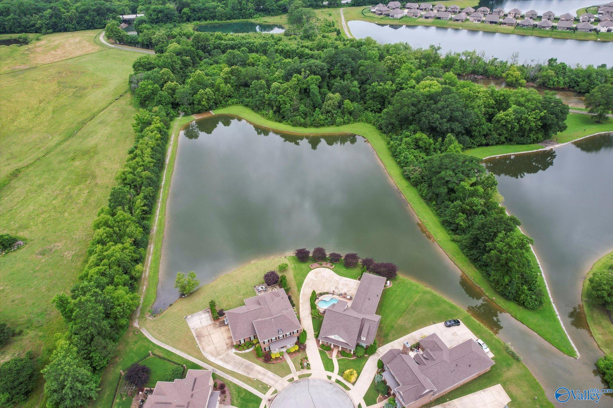 610 Indian Lake Drive, Huntsville, Alabama image 37