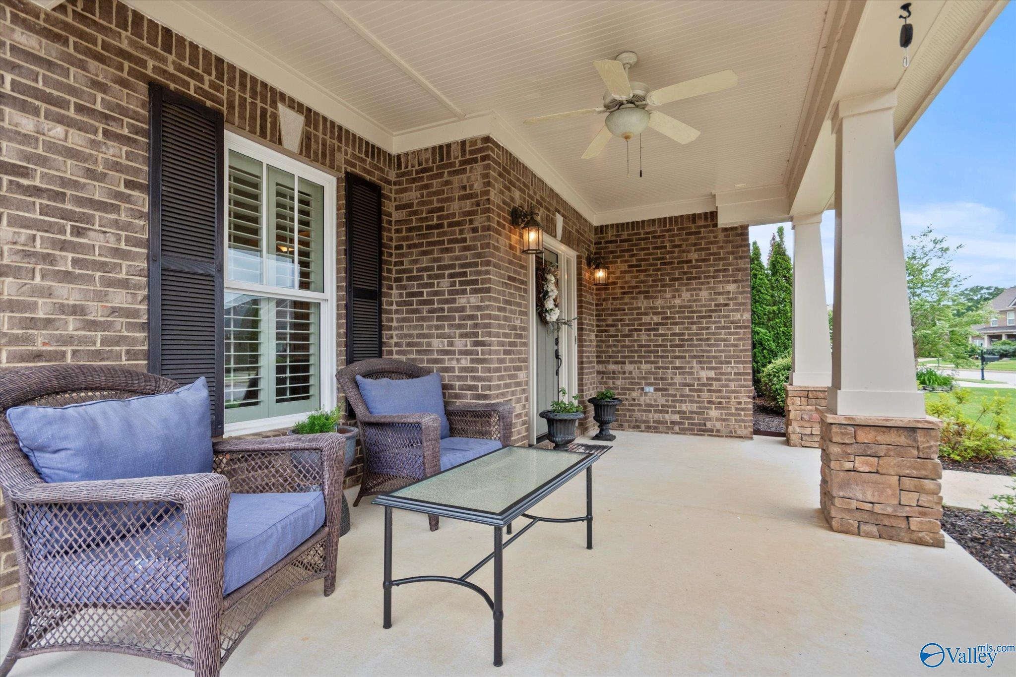610 Indian Lake Drive, Huntsville, Alabama image 2