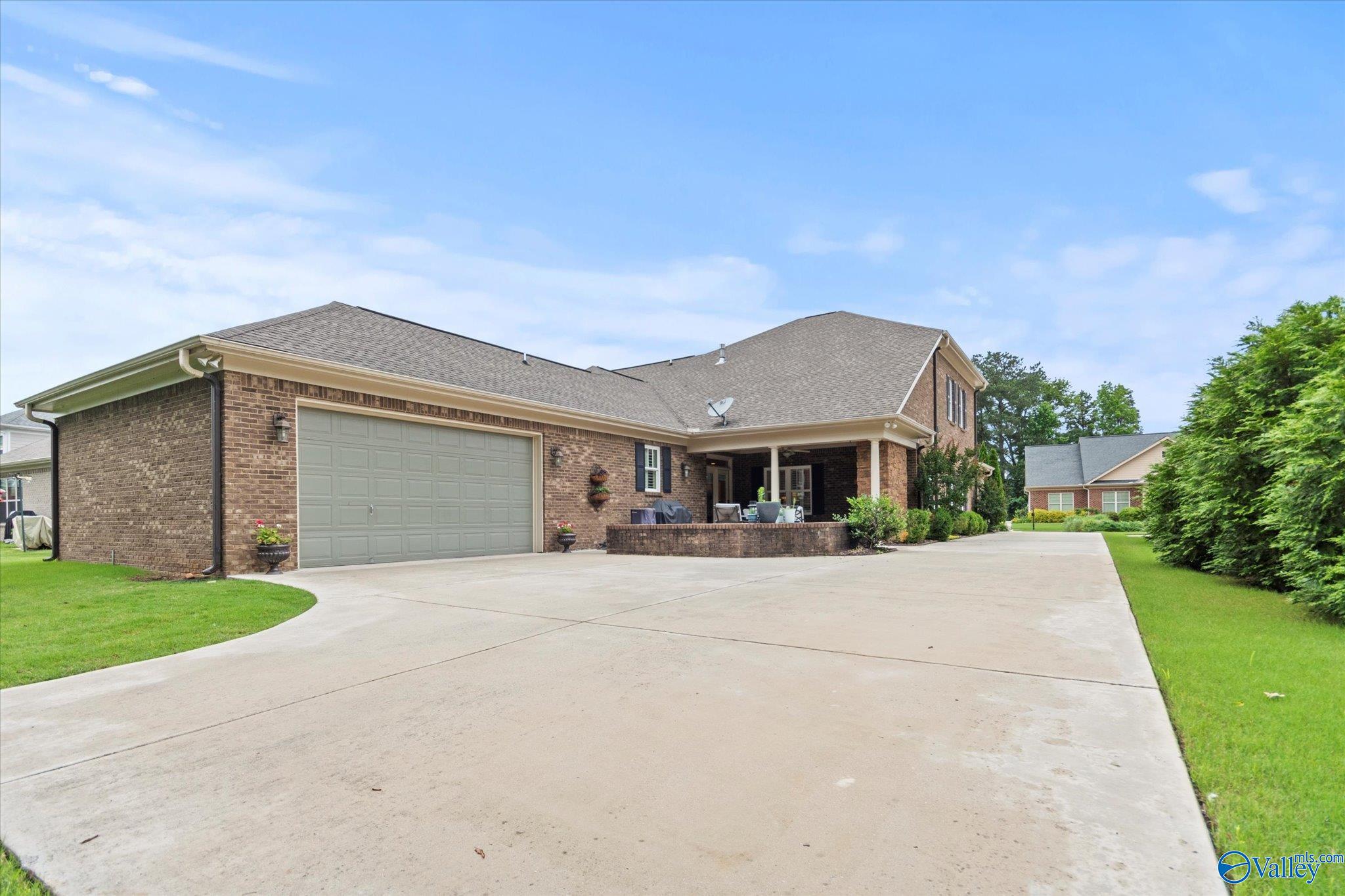610 Indian Lake Drive, Huntsville, Alabama image 36