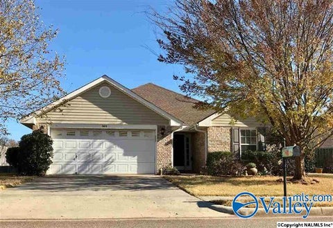 Homes For Rent - 268 Shadow Court<br/> Huntsville, AL 35824
