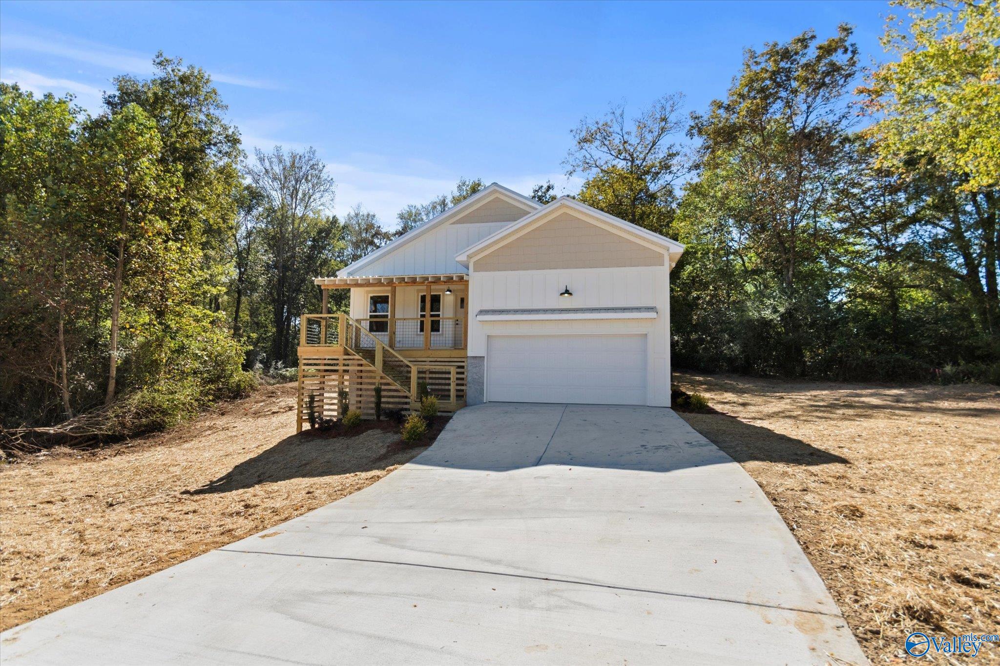 252 Temple Crossing