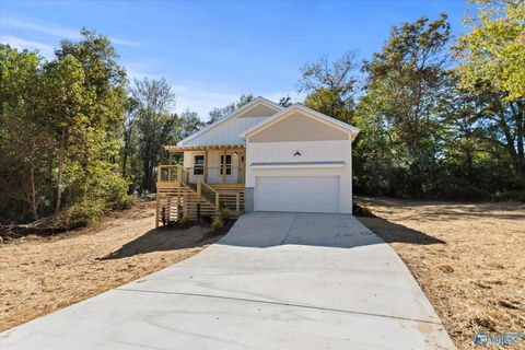 252 Temple Crossing Arab AL 35016