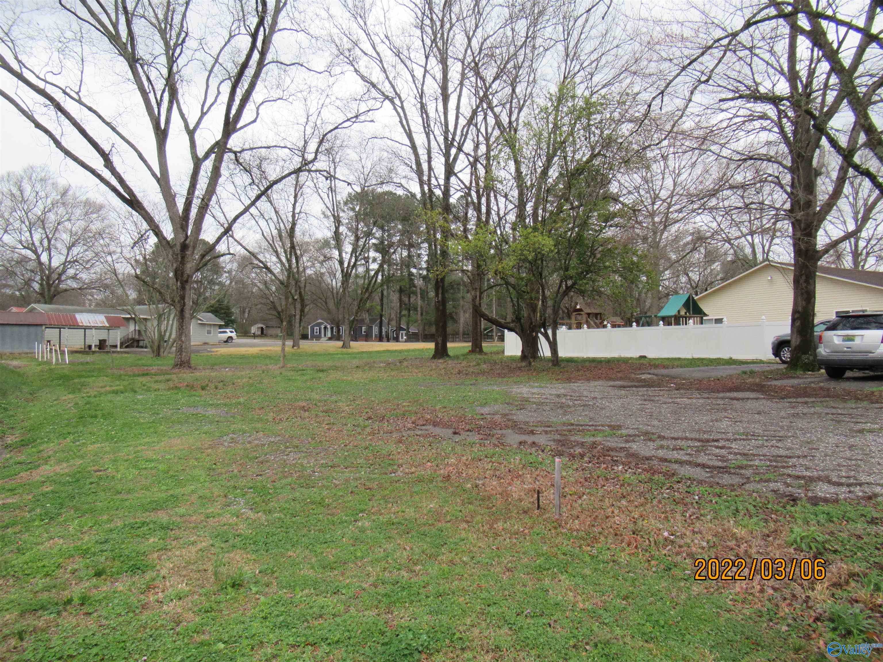 705 Rhodes Street, Hartselle, Alabama image 12