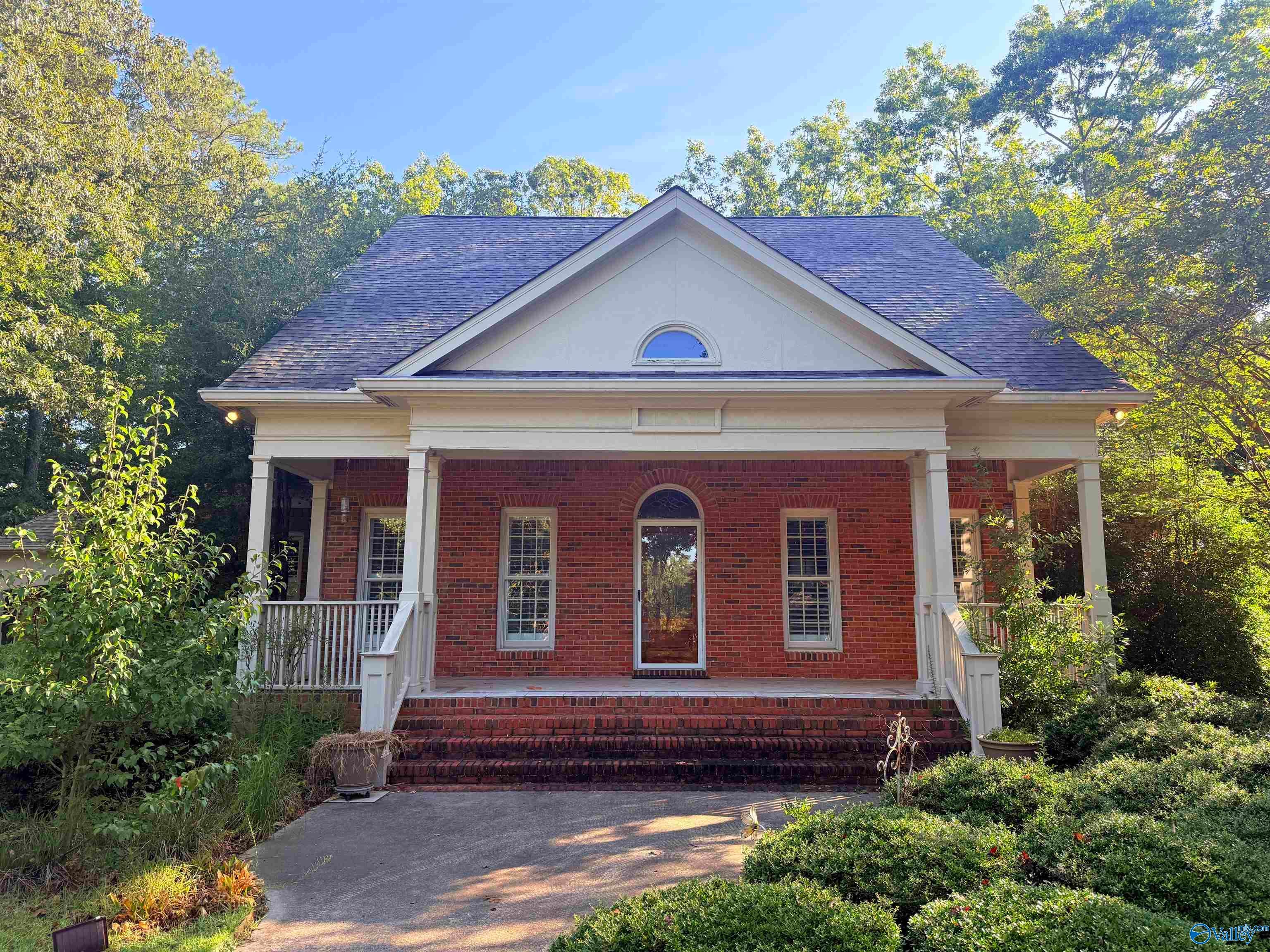 20 Savannah Circle