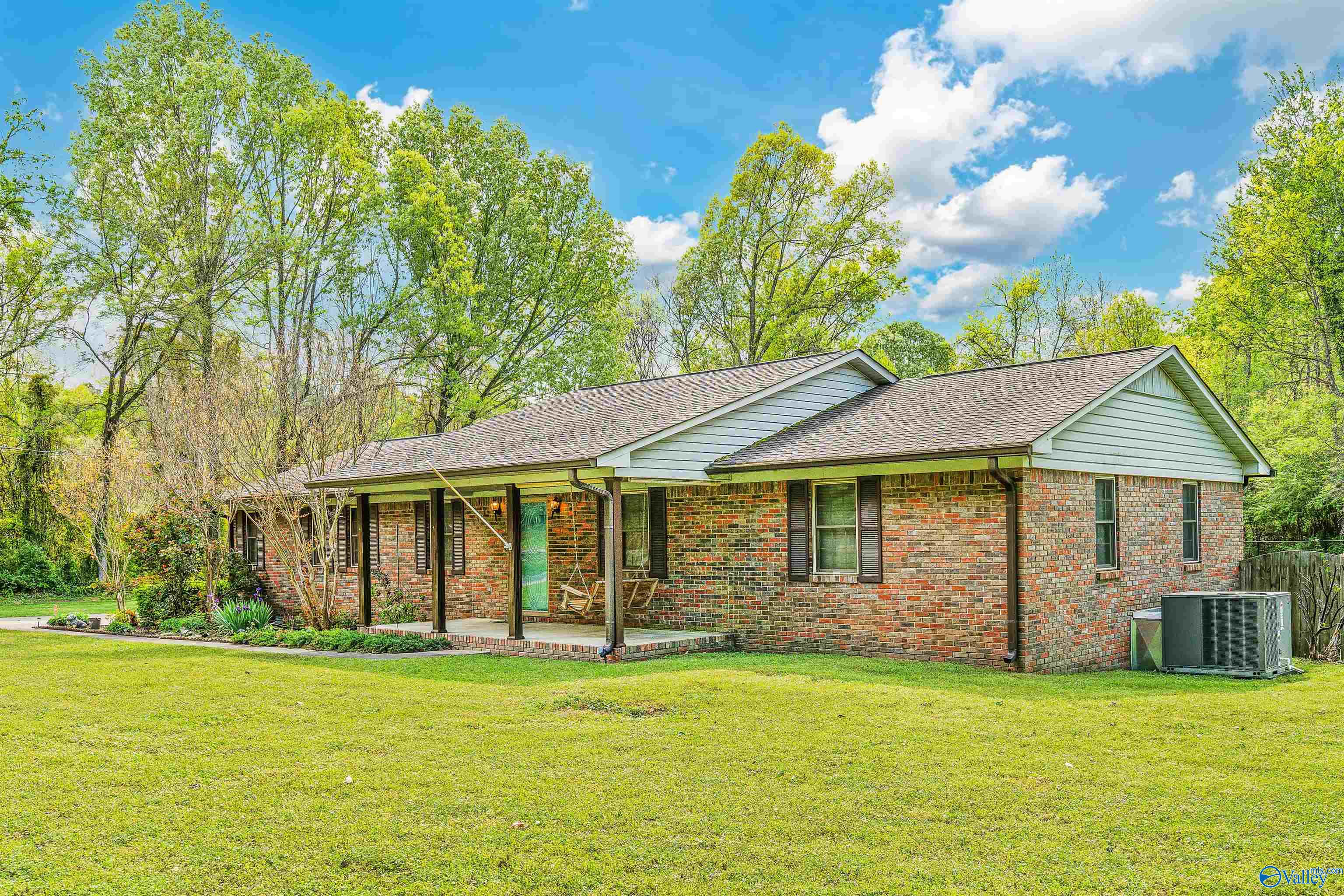 15141 Wright Road, Athens, Alabama image 3