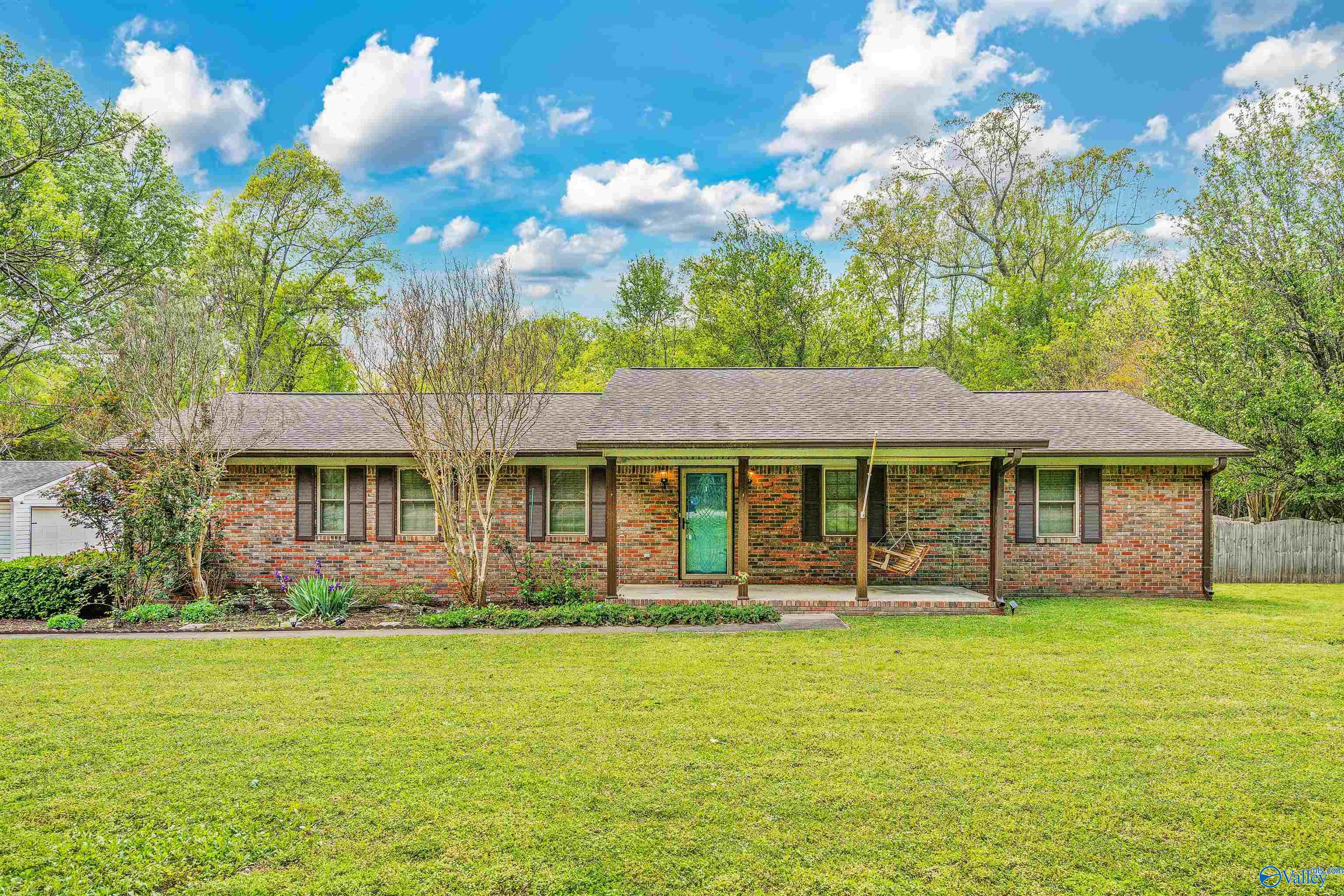 15141 Wright Road, Athens, Alabama image 1