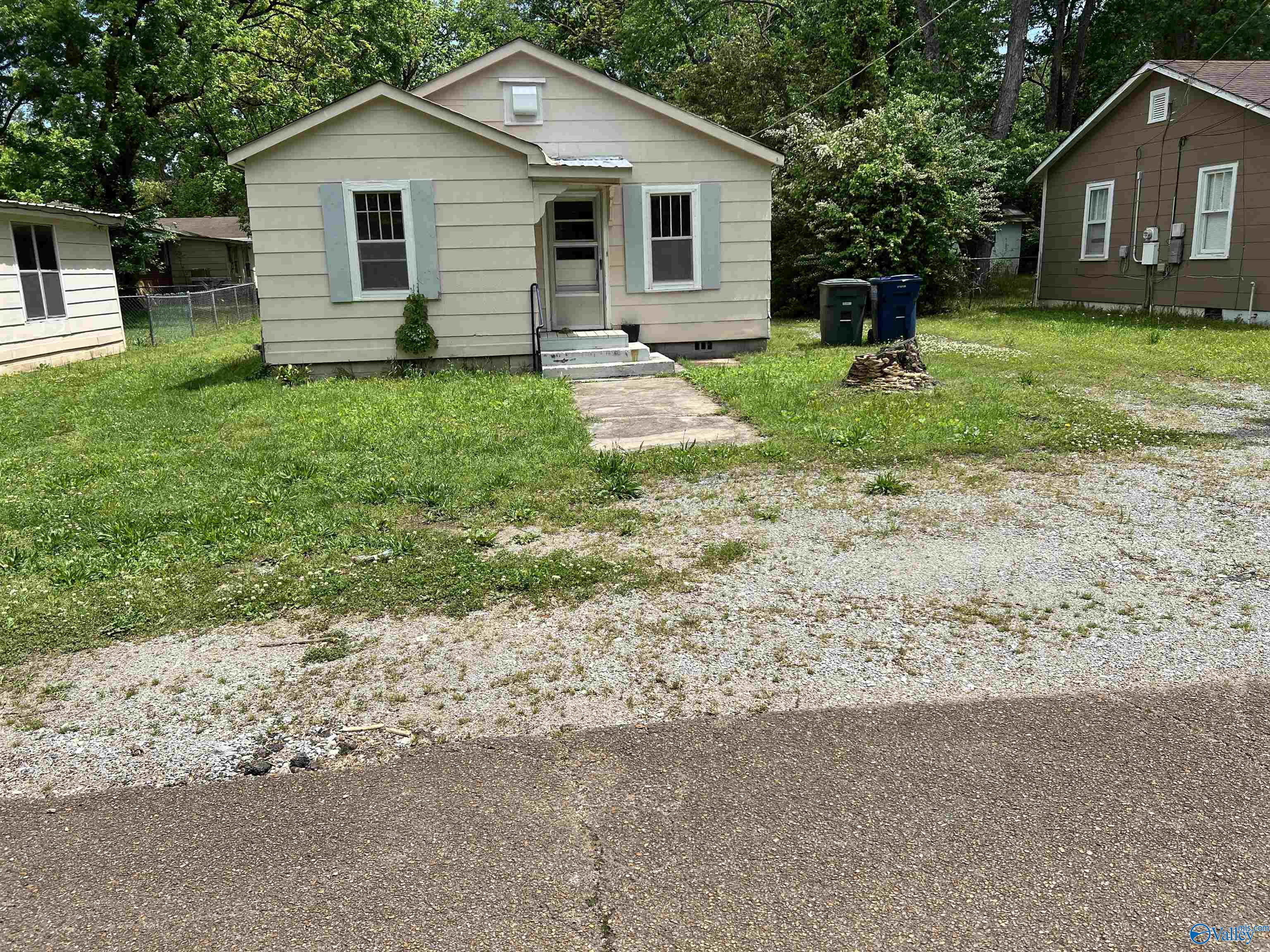 2614 Huntsville Street, Huntsville, Alabama image 1