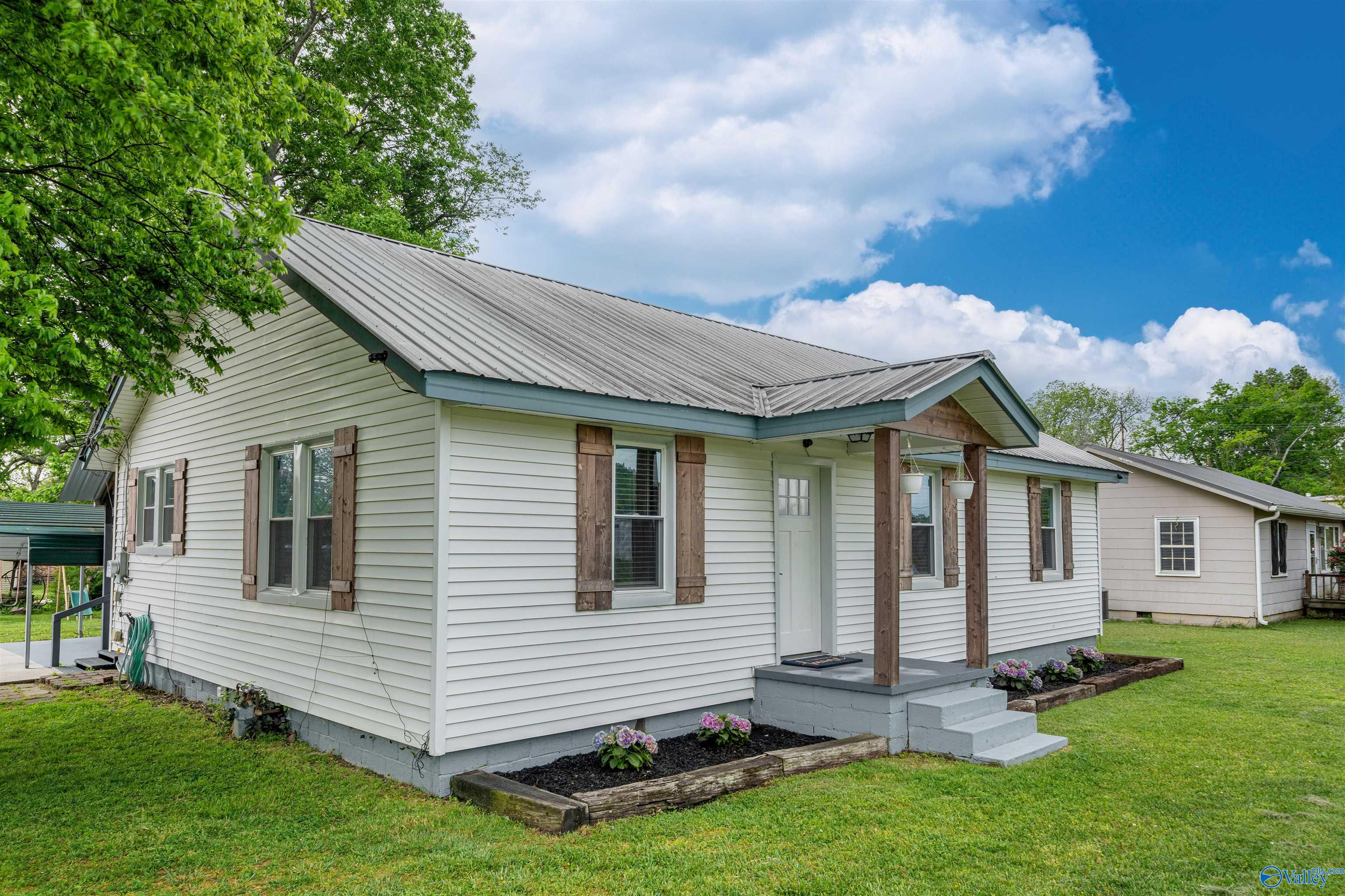 302 Nebraska Avenue, Stevenson, Alabama image 4