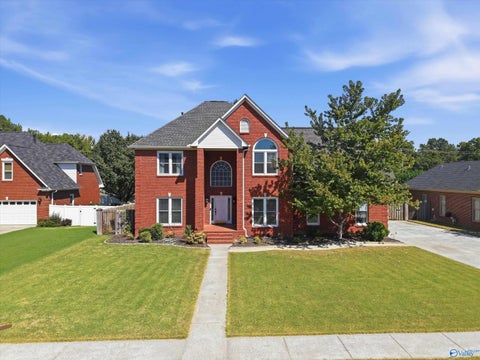 Homes For Sale - 1906 Colony Way<br/> Decatur, AL 35603