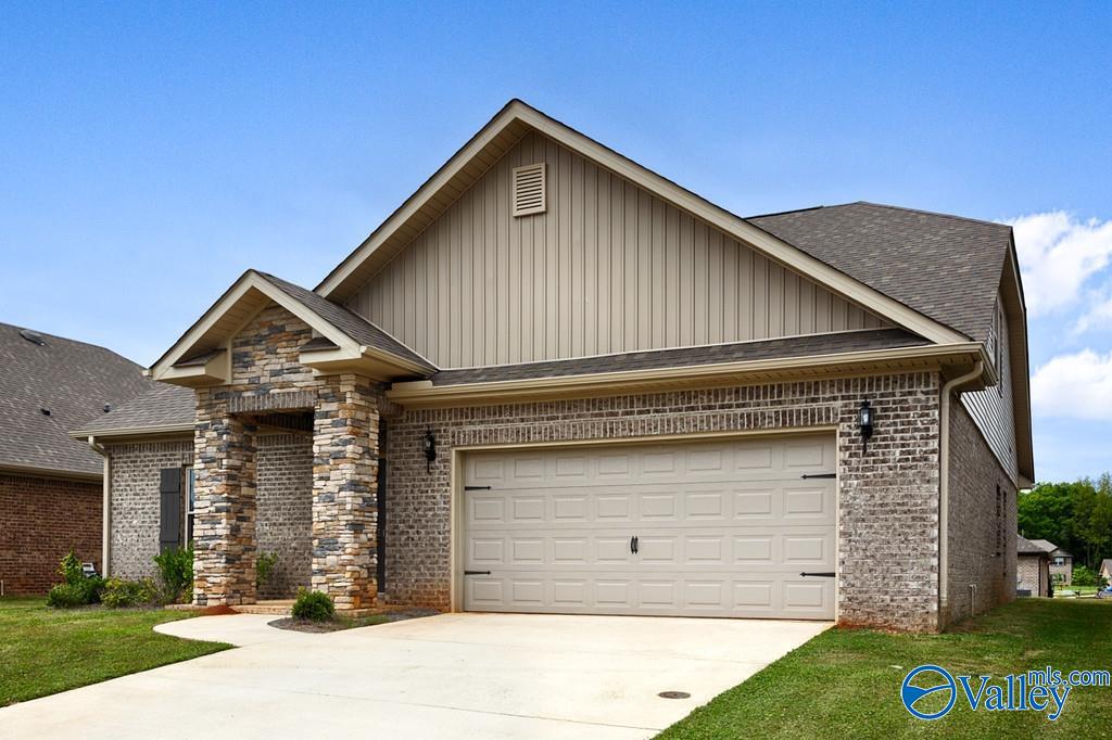 211 Portrait Street, Meridianville, Alabama image 2