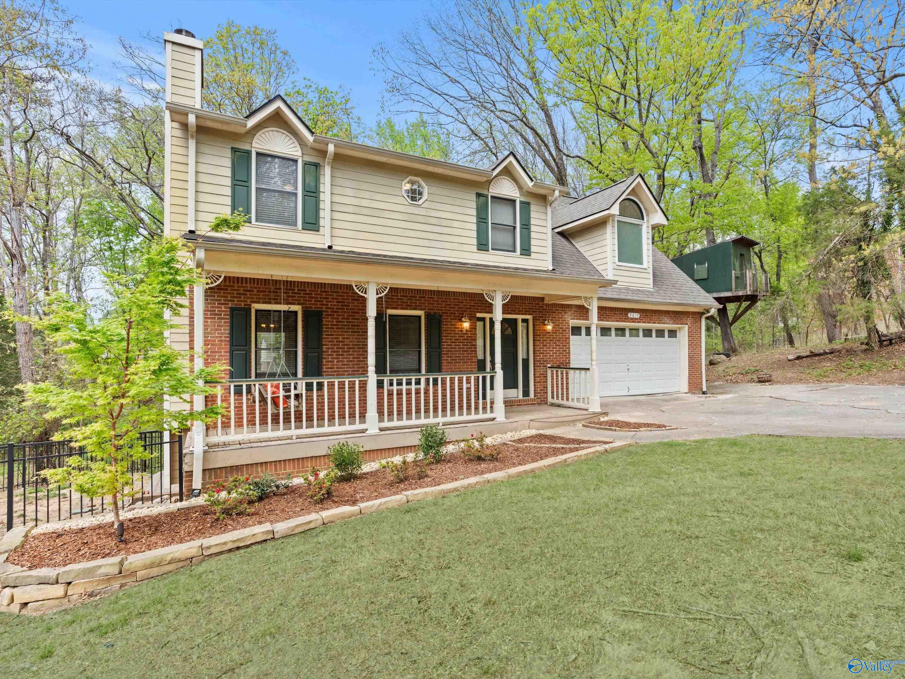 2619 Excalibur Drive SE