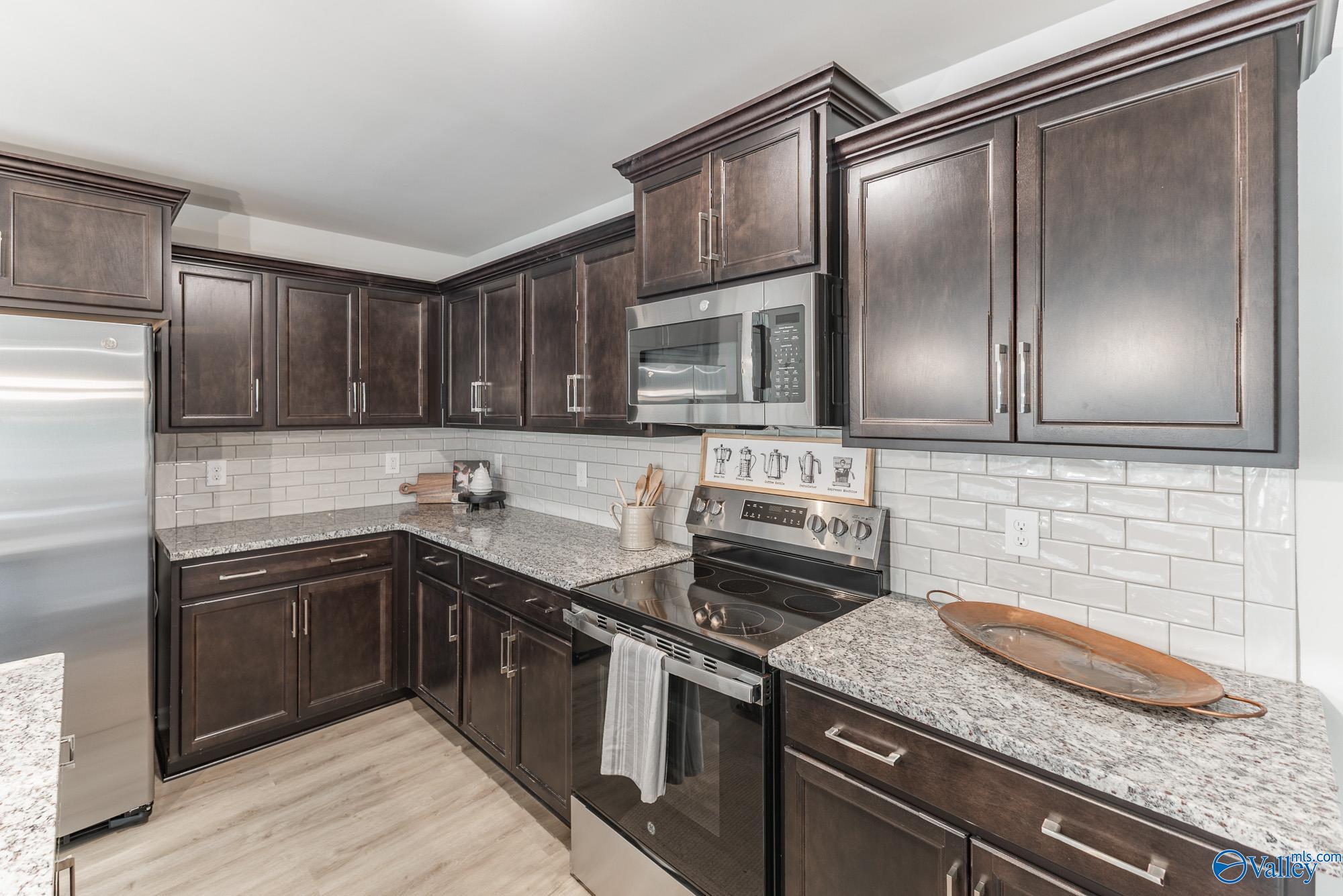 29476 Eagle Brook Drive, Harvest, Alabama image 3