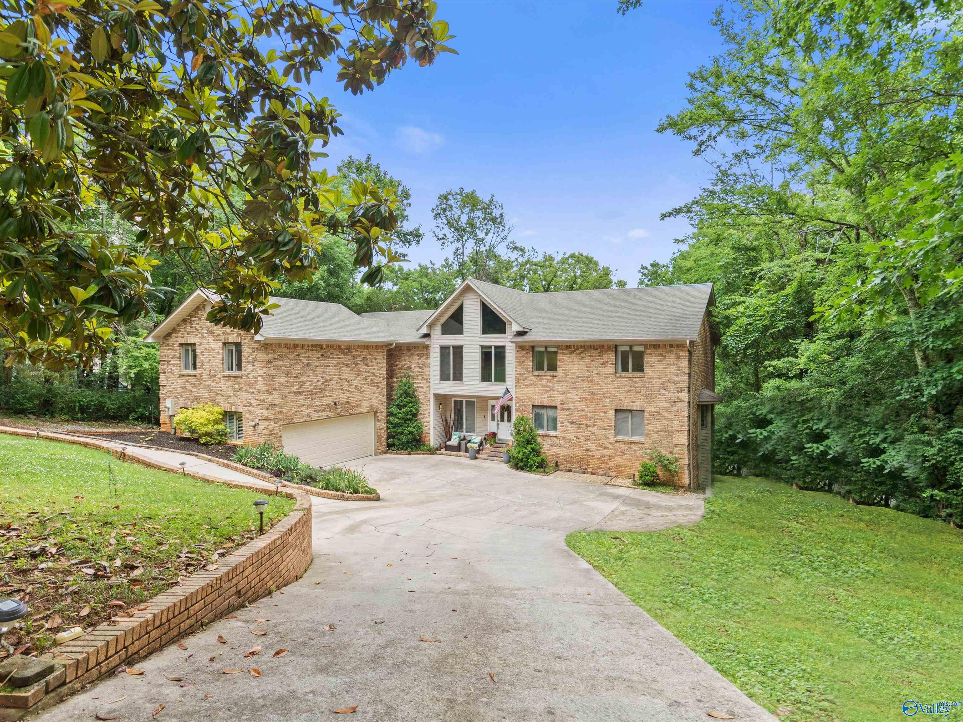 10017 Torino Drive
