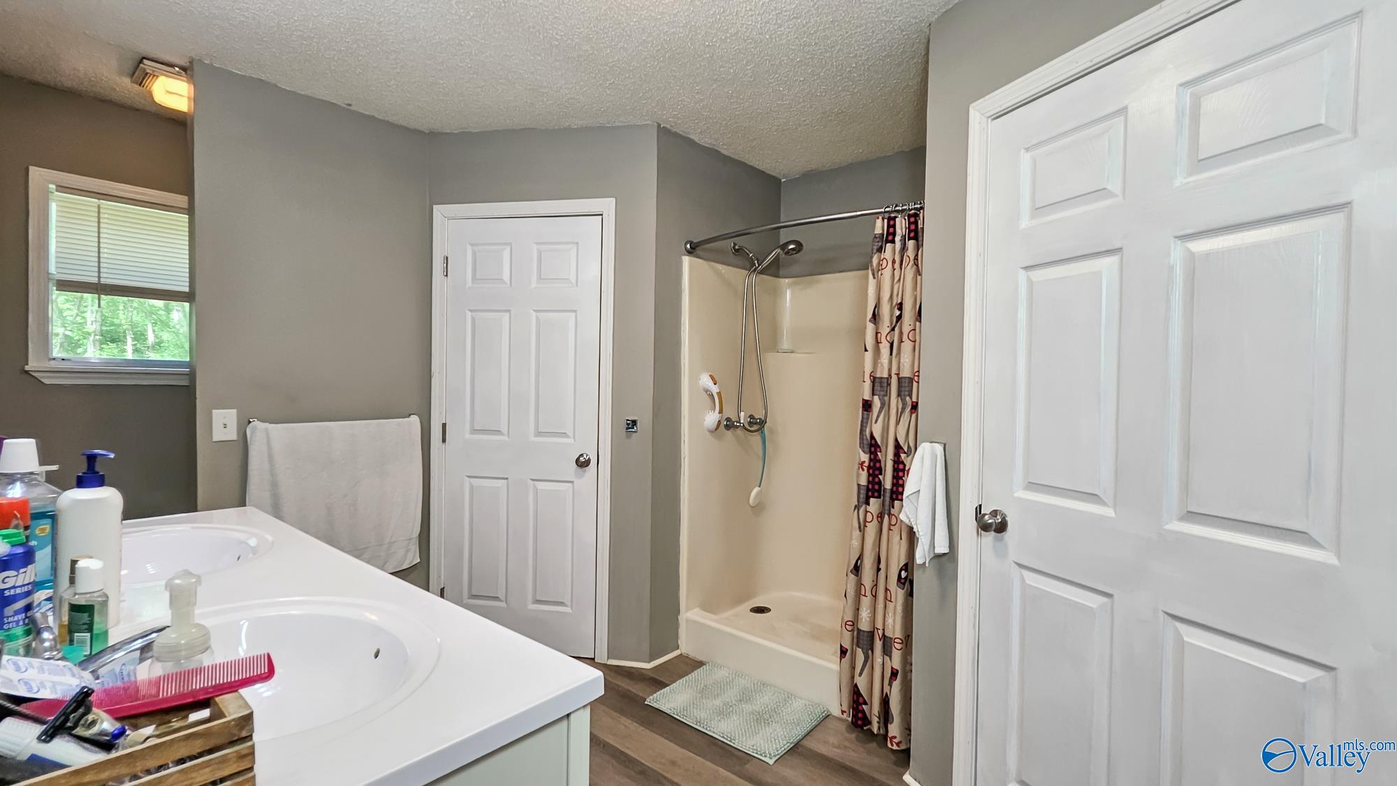 30 Faulkner Circle, Albertville, Alabama image 13