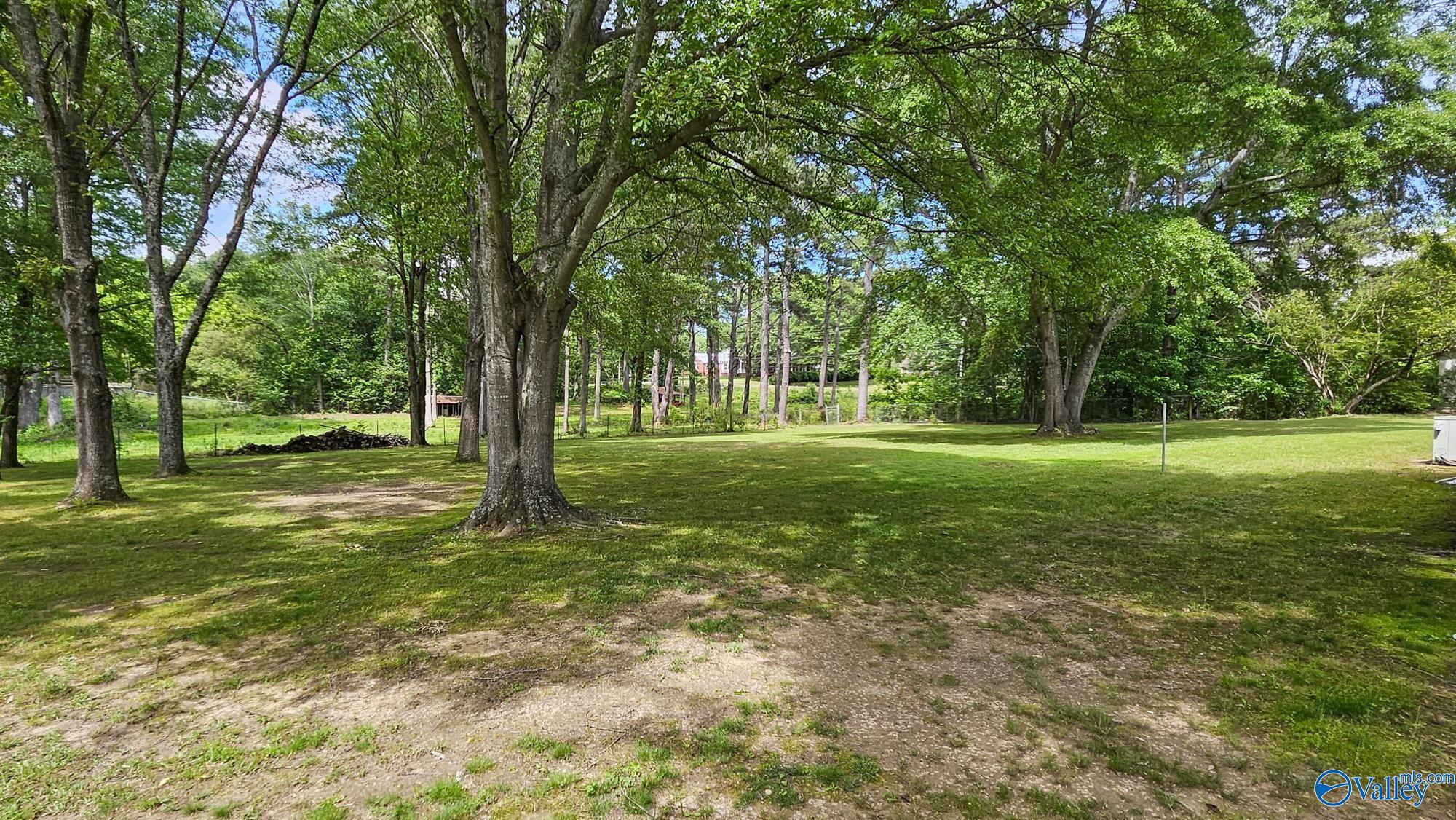 30 Faulkner Circle, Albertville, Alabama image 2