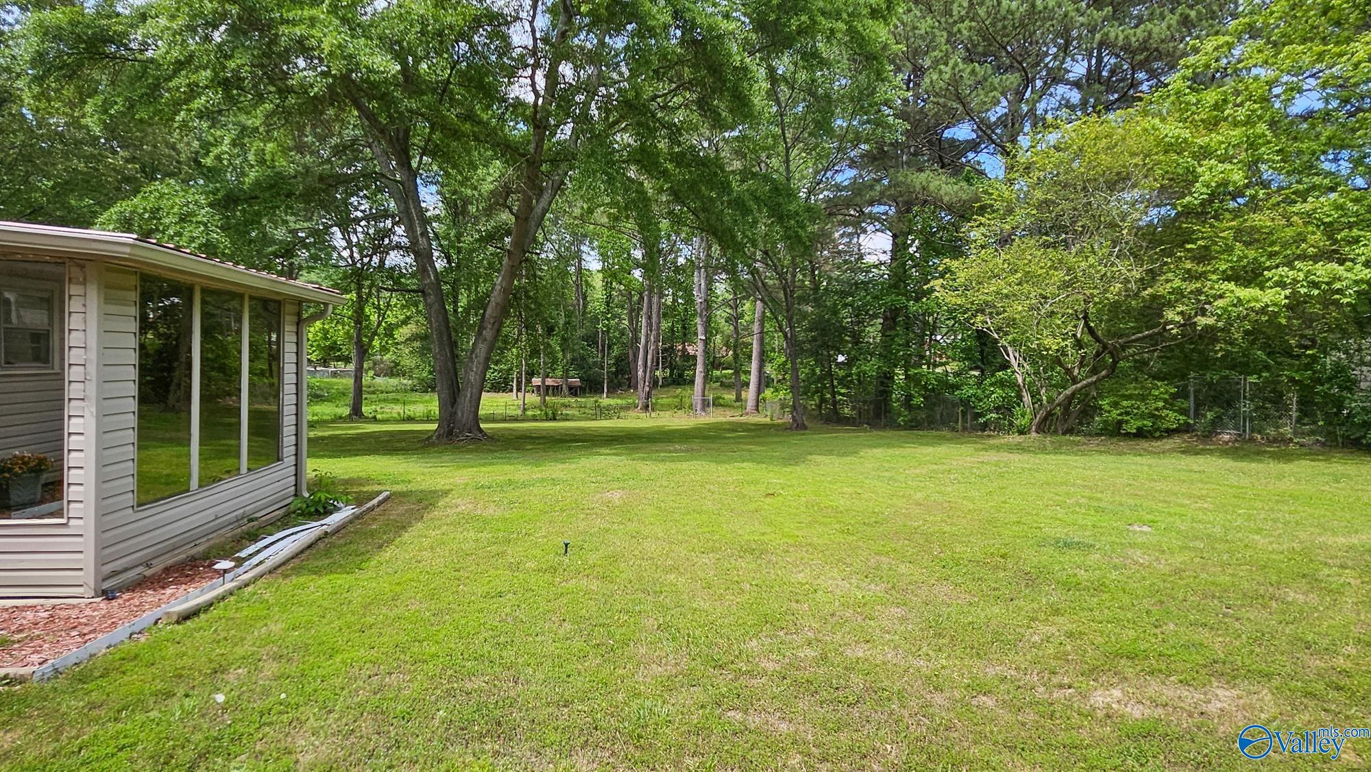 30 Faulkner Circle, Albertville, Alabama image 27