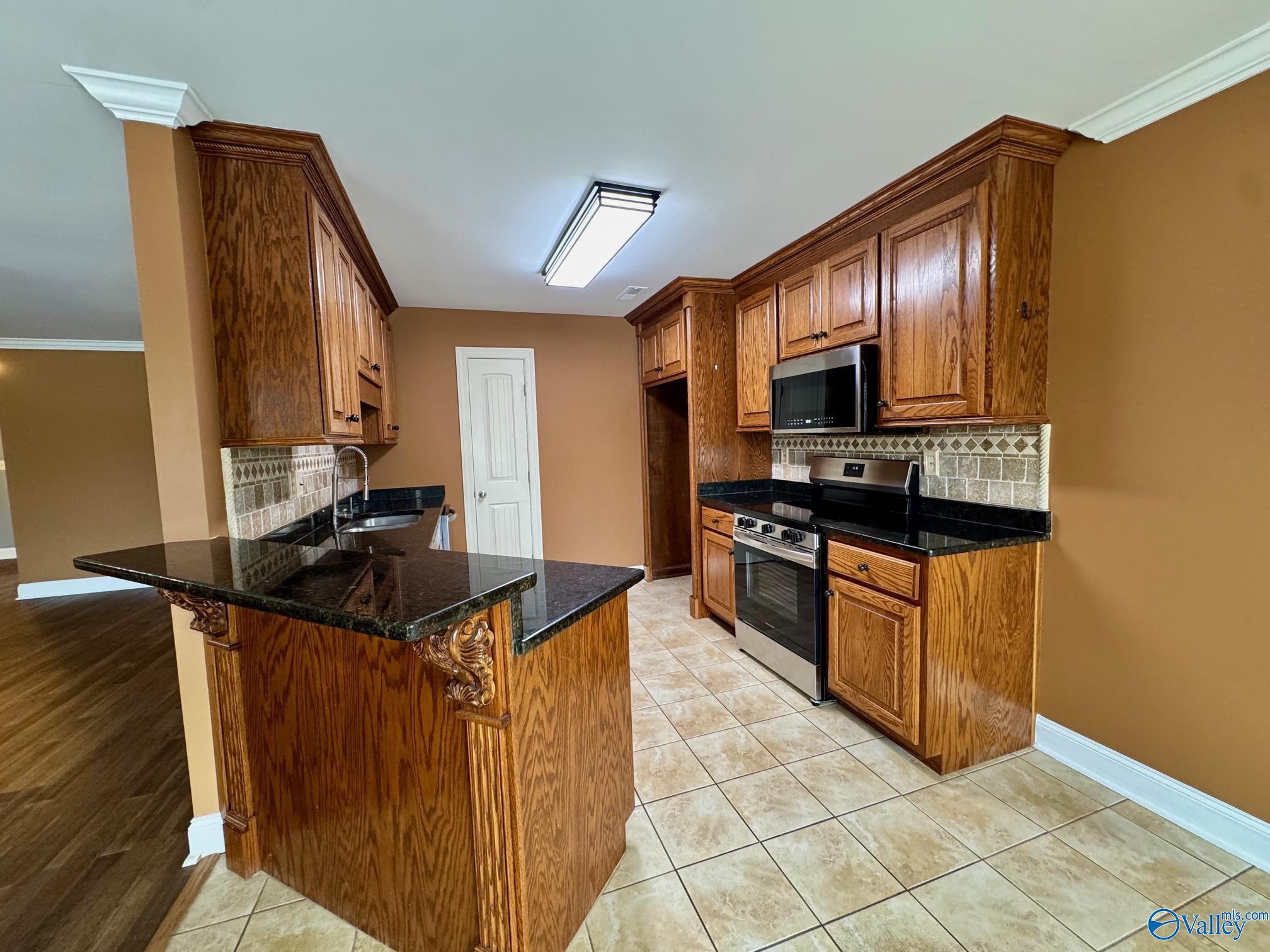 28157 Ferguson Lane, Toney, Alabama image 2