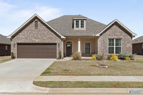 Homes For Sale - 139 Midpark Drive<br/> Meridianville, AL 35759