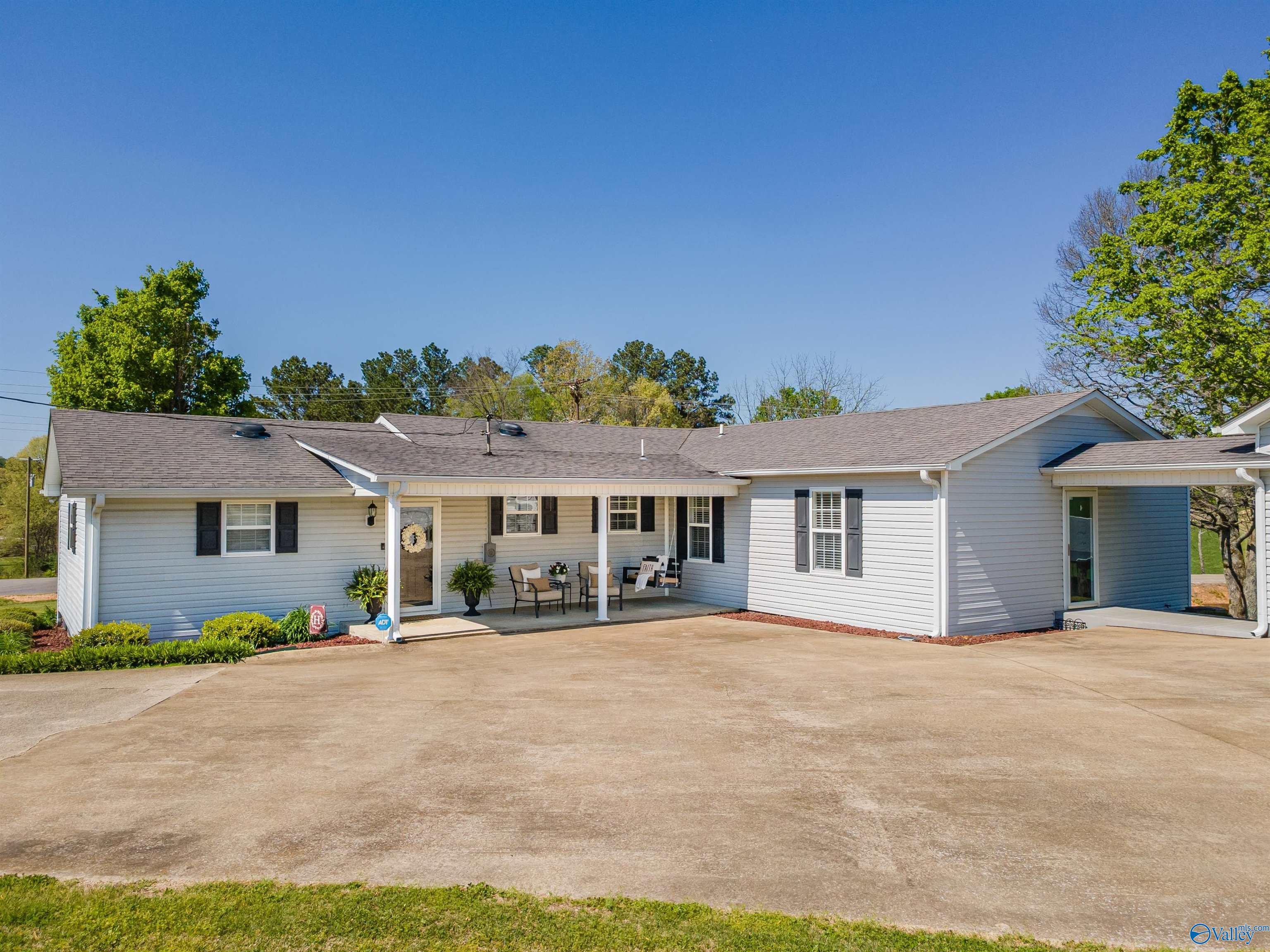 27906 Mooresville Road, Elkmont, Alabama image 7