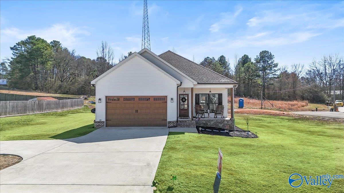 145 Vail Drive, Grant, Alabama image 1