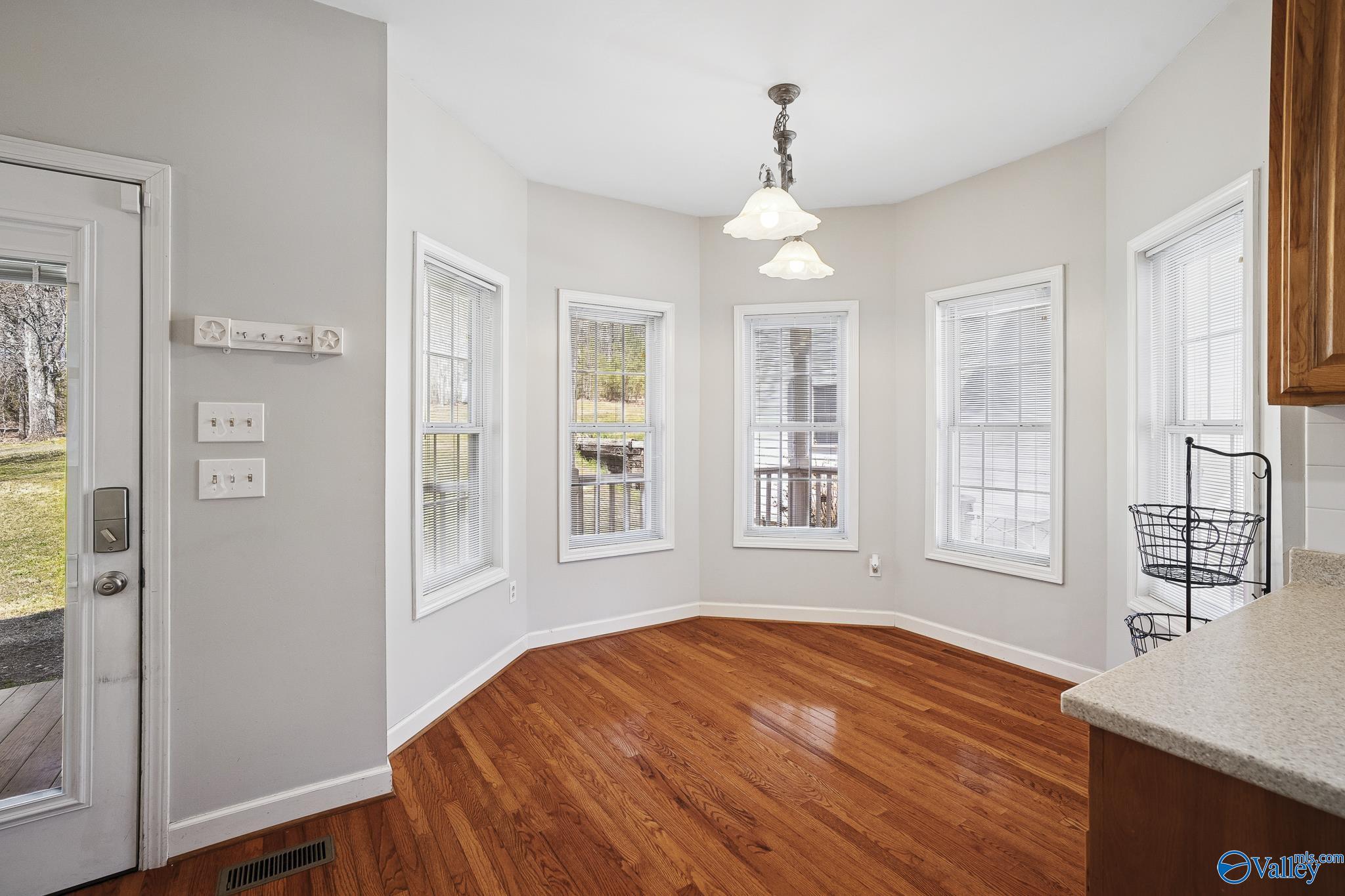 57 Given Cove, Laceys Spring, Alabama image 15