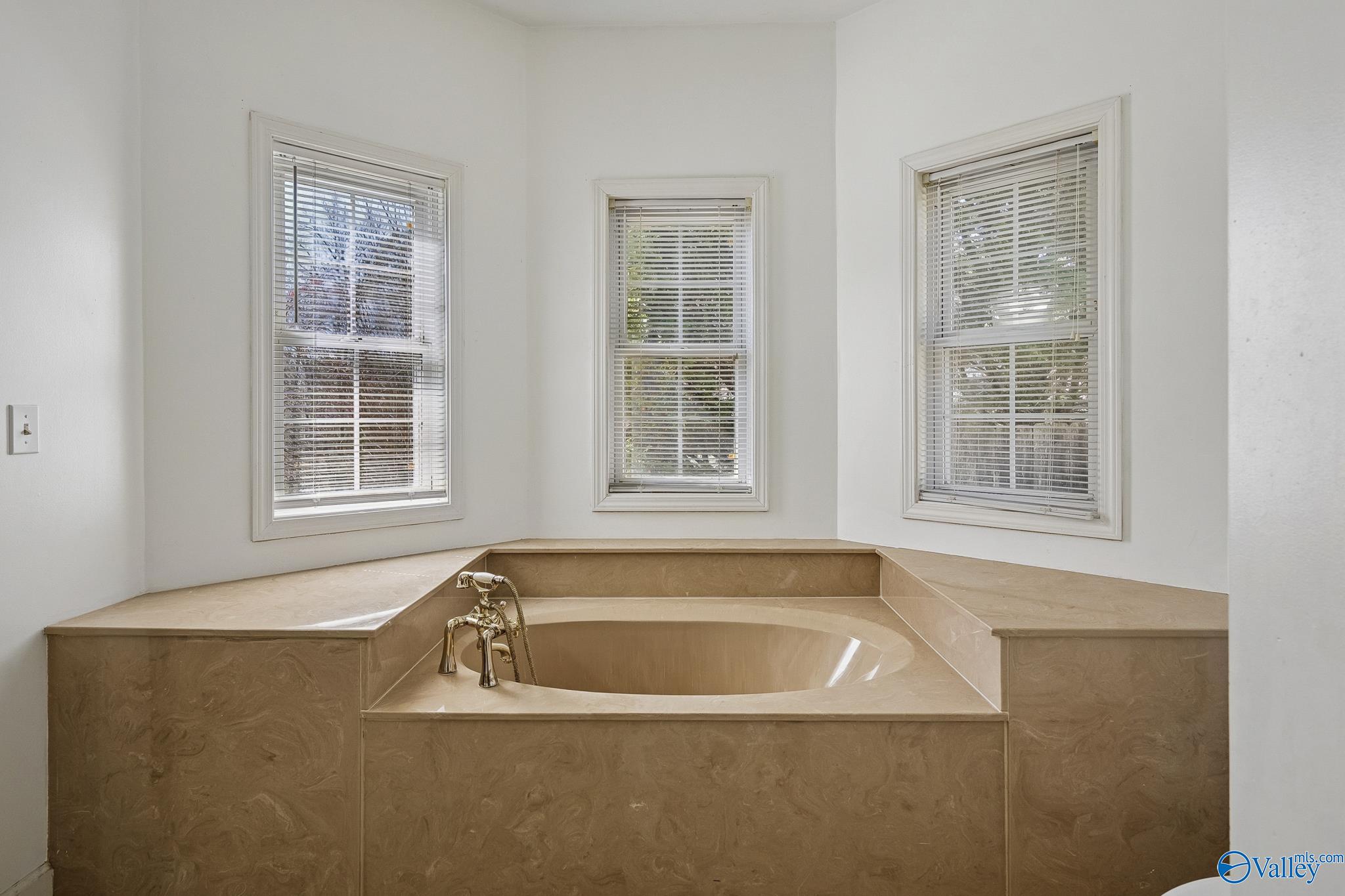 57 Given Cove, Laceys Spring, Alabama image 19