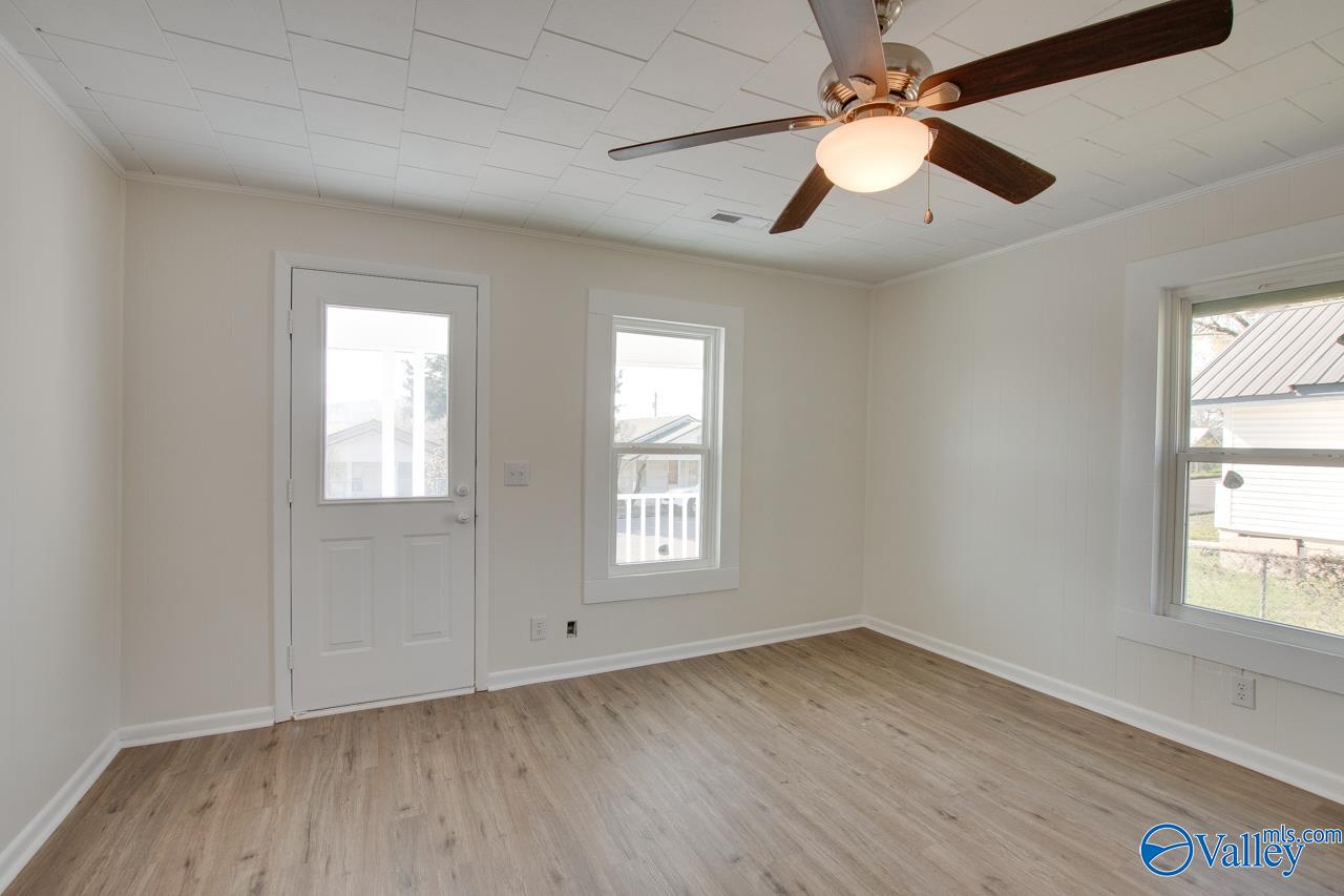 1808 Obrig Avenue, Guntersville, Alabama image 3