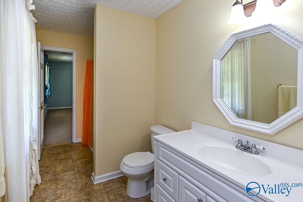 2404 Old Creek Trail, Decatur, Alabama image 31