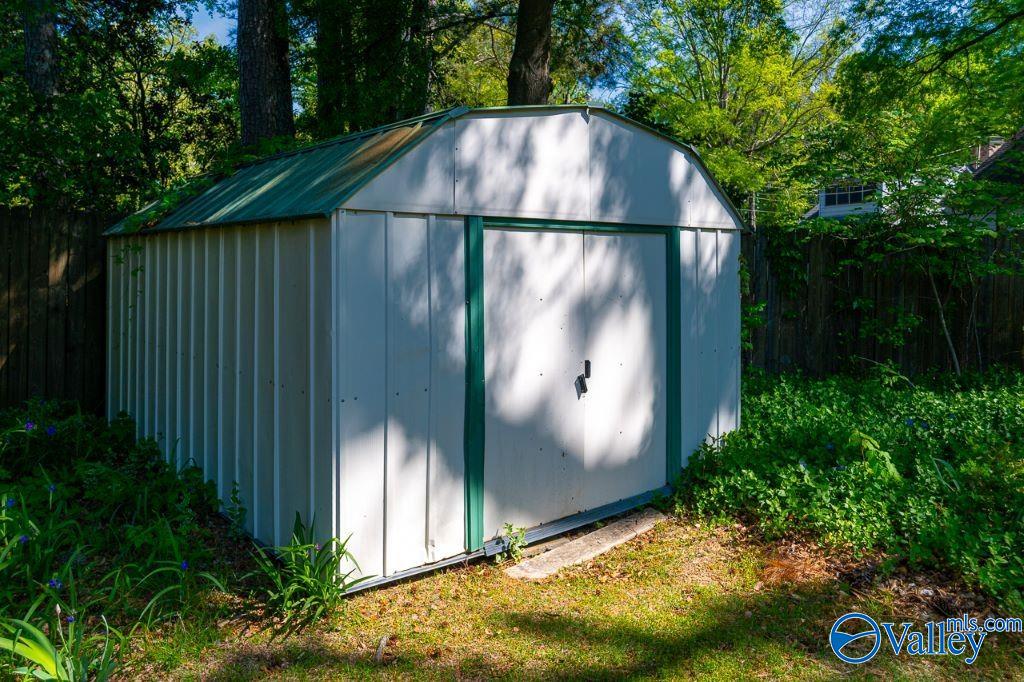 2404 Old Creek Trail, Decatur, Alabama image 6