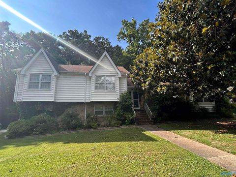 Homes For Rent - 7604 Teal Drive<br/> Huntsville, AL 35802