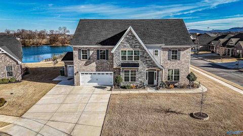 Homes For Sale - 2400 Black Branch<br/> Huntsville, AL 35803