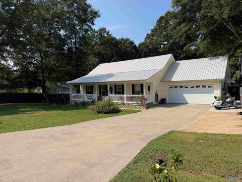 Homes For Sale - 665 Old Horton Road<br/> Marshall County, Albertville, AL 35950