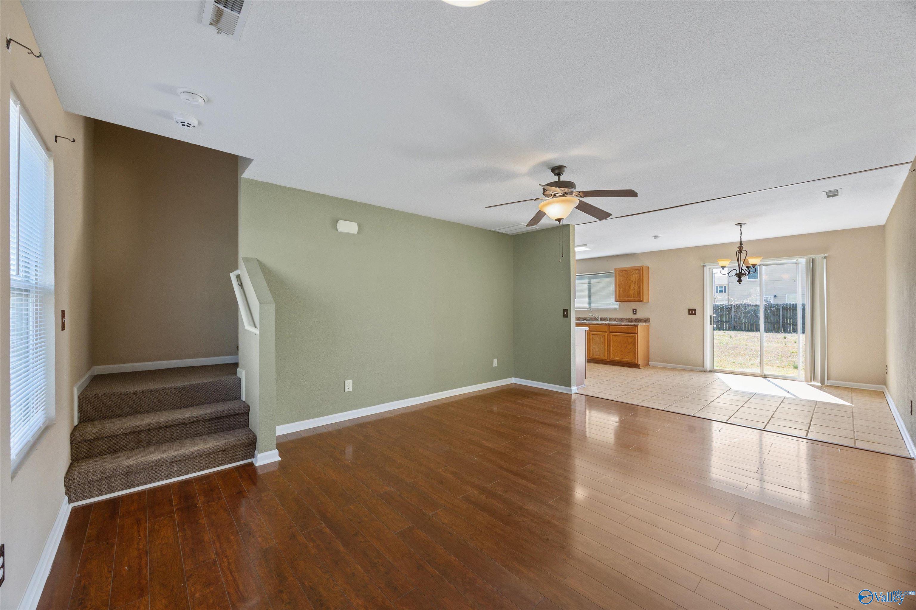 221 Farmington Drive, Harvest, Alabama image 5
