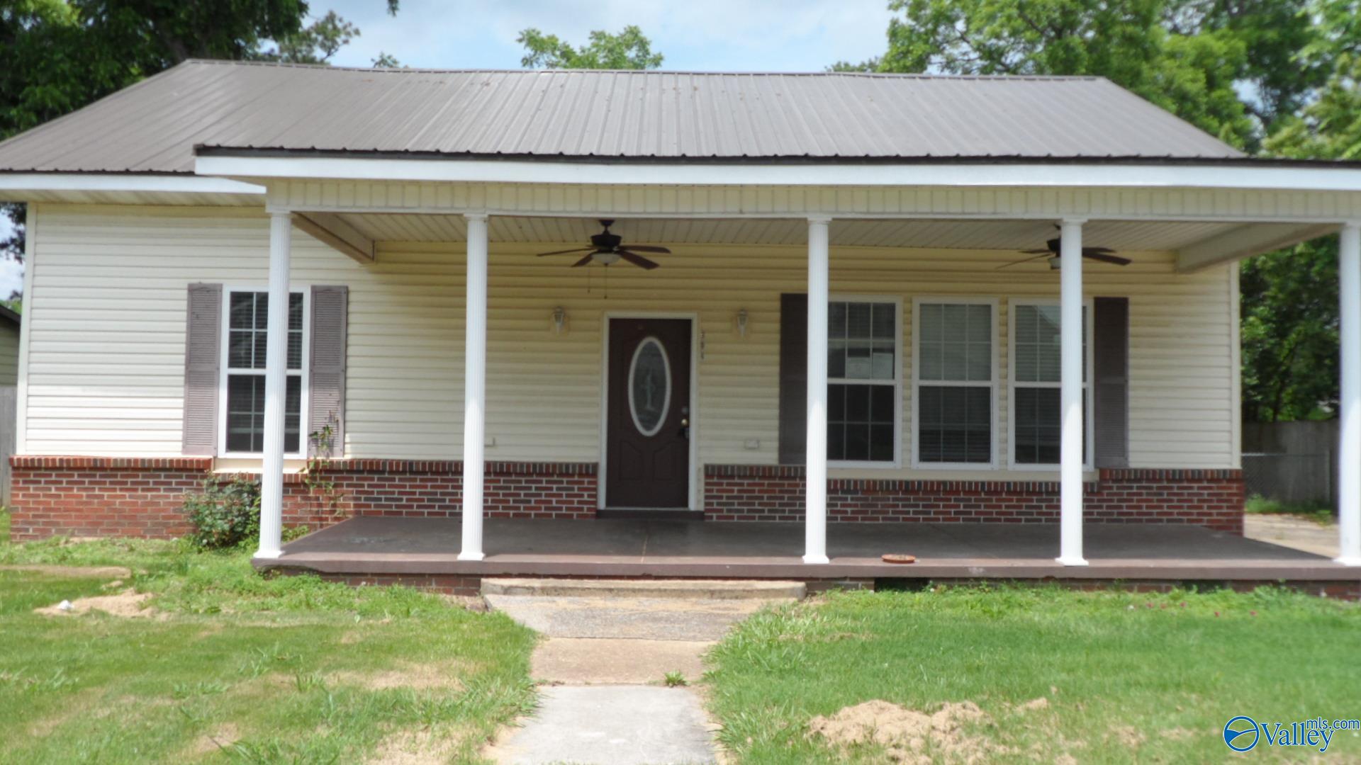 304 Hughes Avenue, Attalla, Alabama image 1