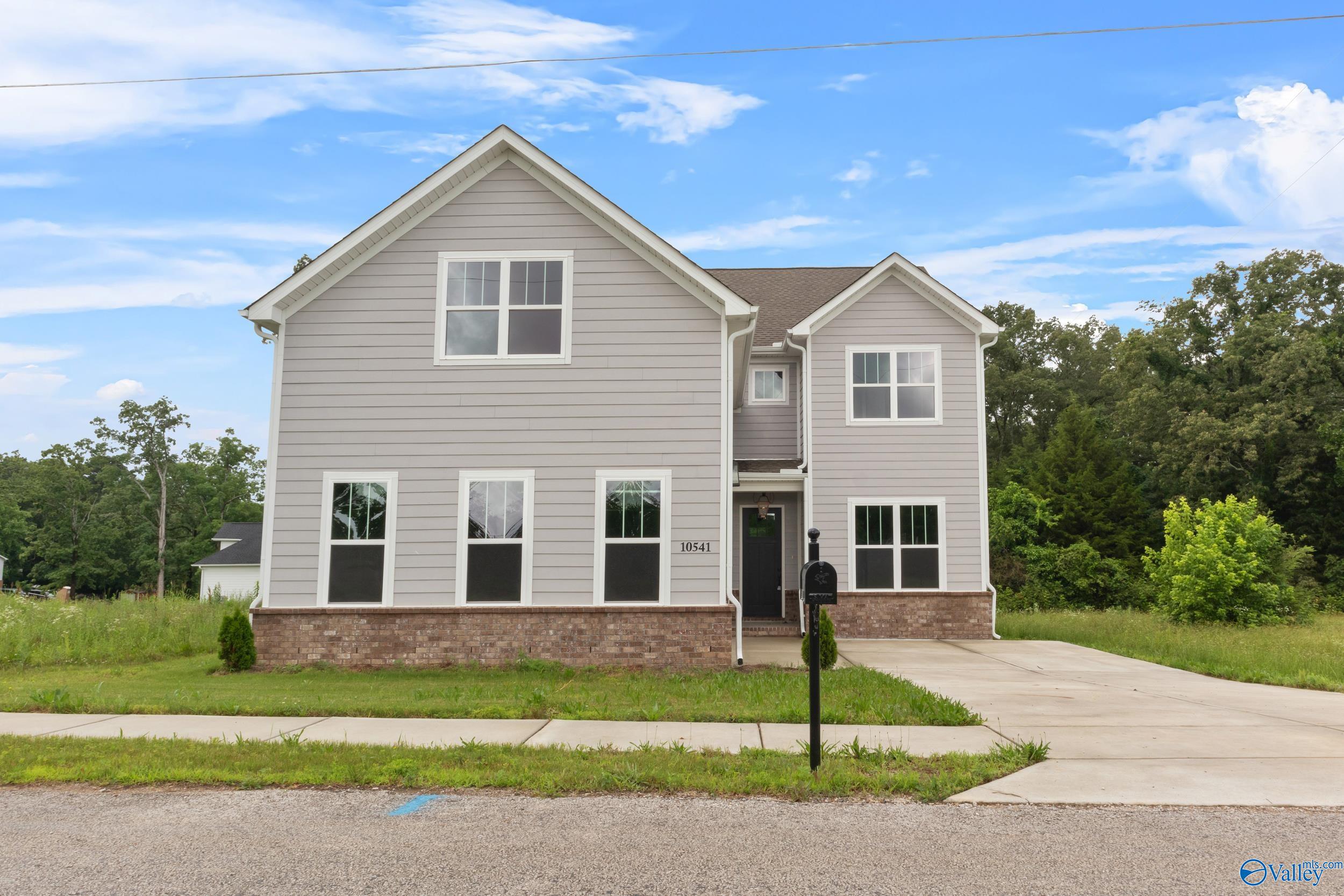 10541 Cedar Acres Lane, Madison, Alabama image 2